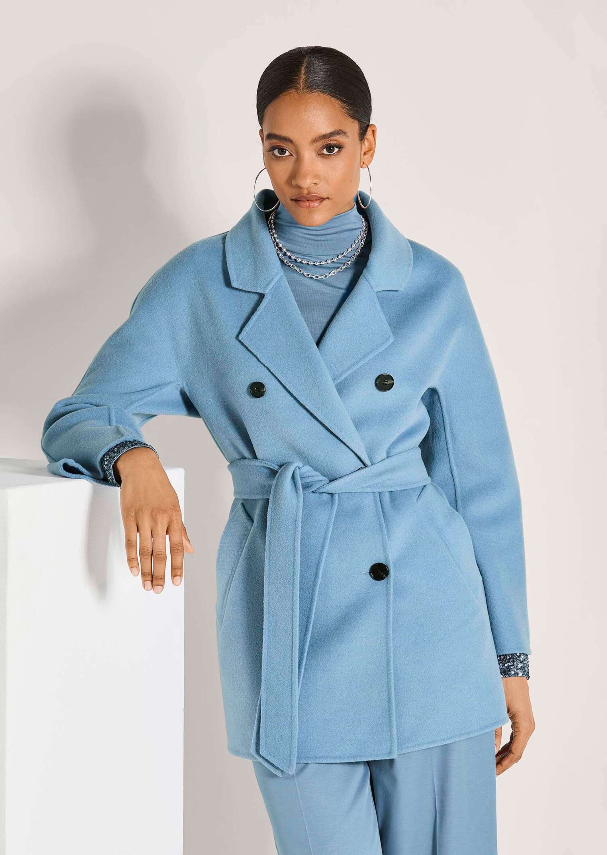 Thumbnail - MADELEINE Langmantel "Kurzmantel Eleganter Zweireiher aus feiner Wolle" Doubelface, reine Wolle