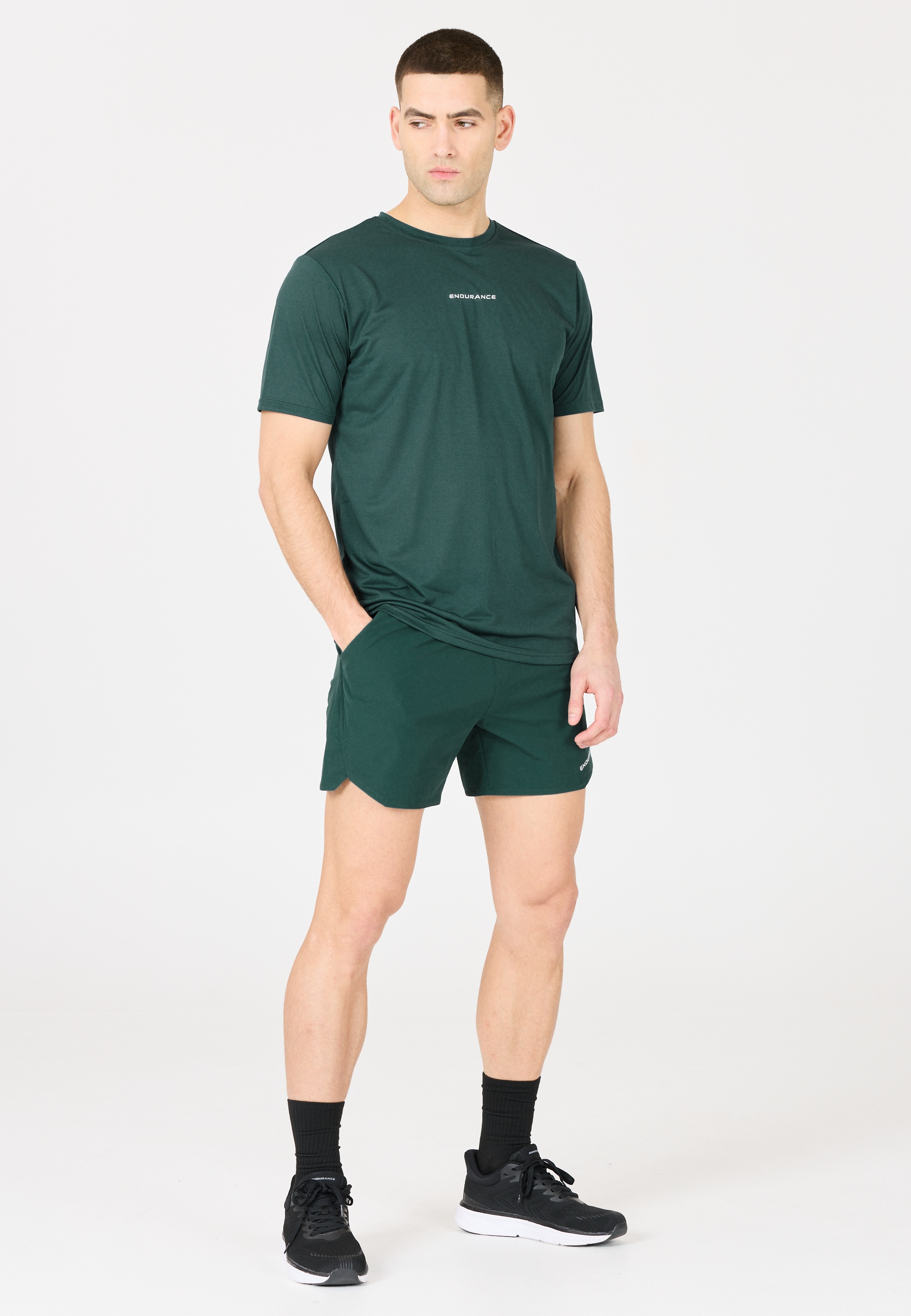 ENDURANCE Shorts "Geoff", mit innovativer DWR-Behandlung günstig online kaufen