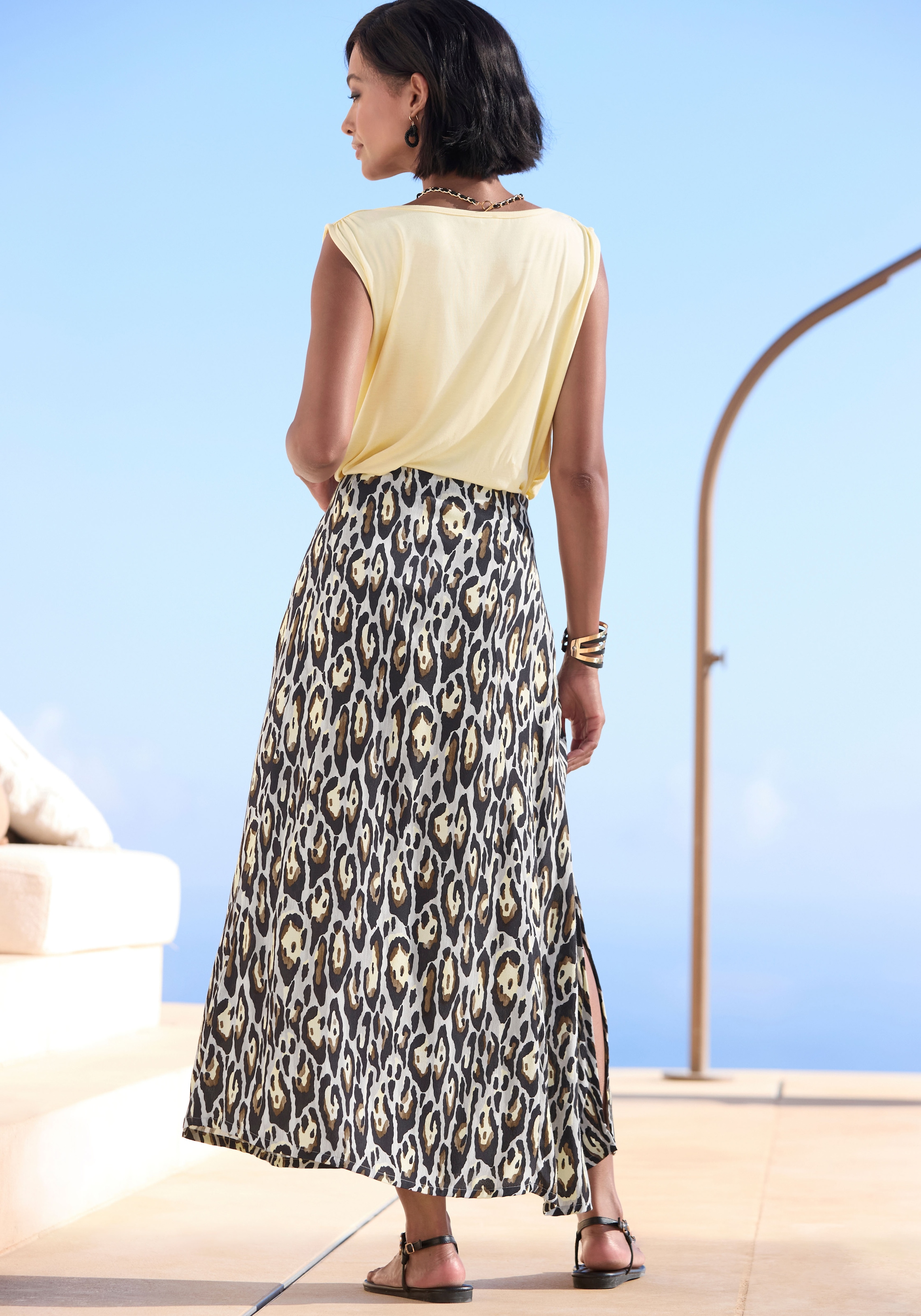 LASCANA Midirock mit Alloverdruck, Sommerrock aus Webware