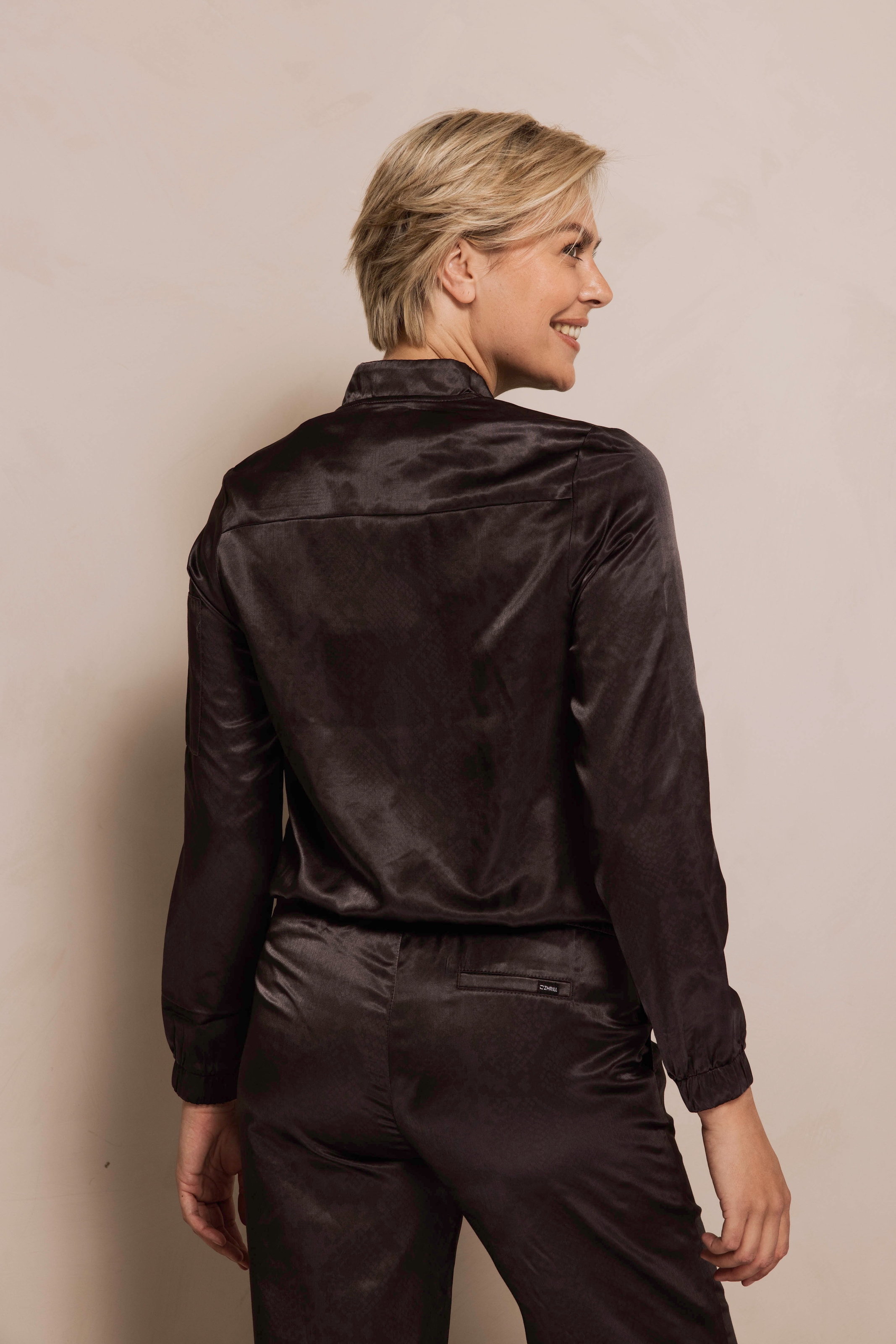 Zhrill Boleroblazer »ZHMARIE« Satin-Blouson mit Reißverschluss