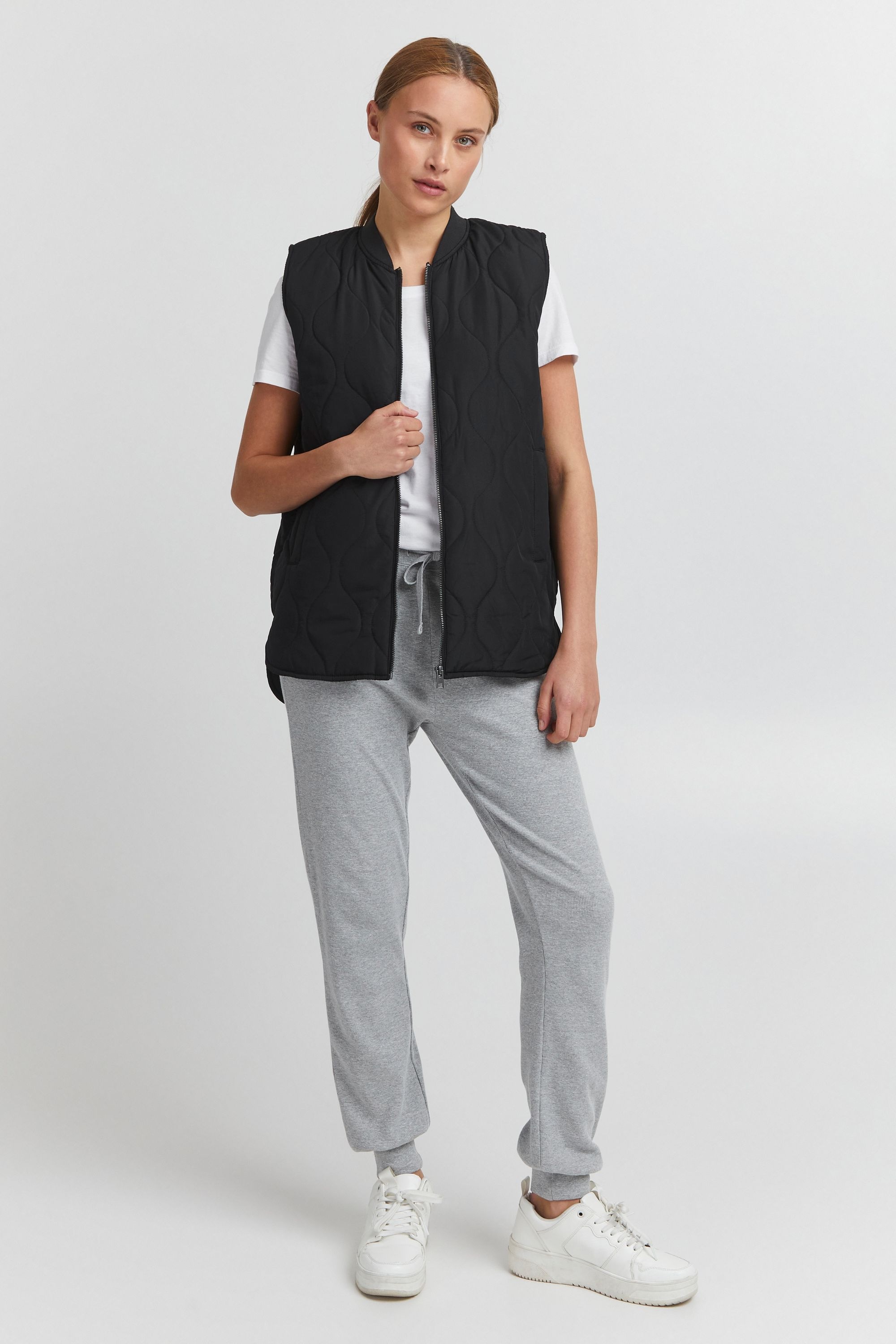 Thumbnail - OXMO Steppweste "Steppweste OXSvala"