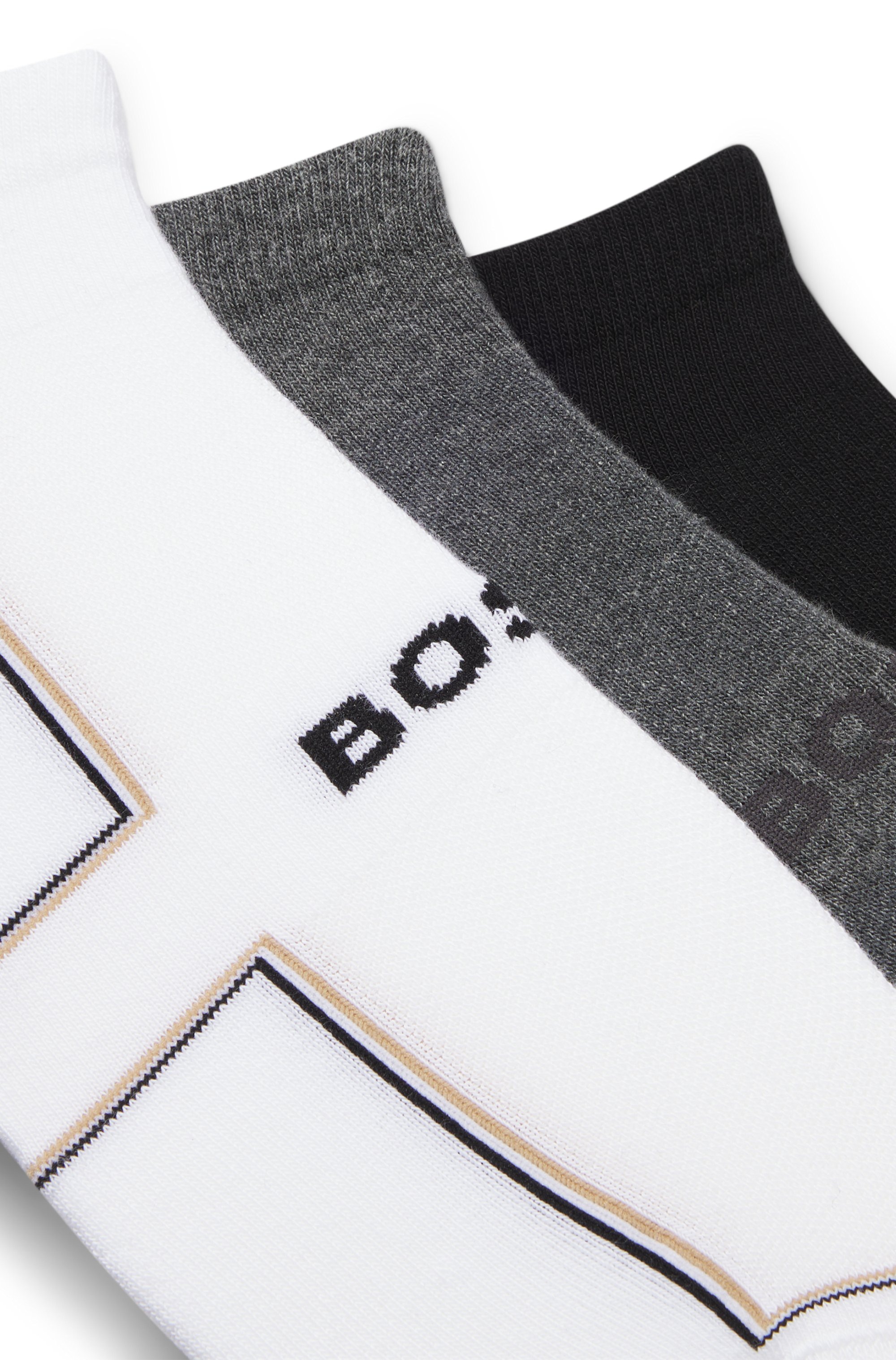 BOSS Sneakersocken "3PAS iconic plush CC", (3 Paar), kontrastfarbene Detail günstig online kaufen