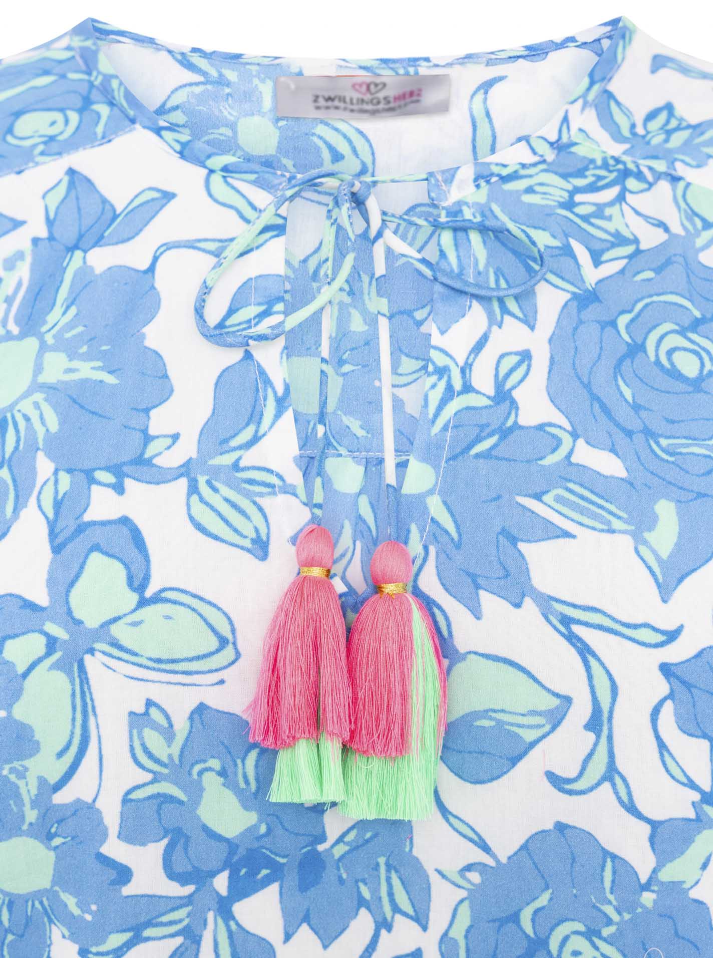 Thumbnail - Zwillingsherz Shirtbluse ""Schmetterling"" mit Blumenmuster, Tasseln und Pom Pom Besatz