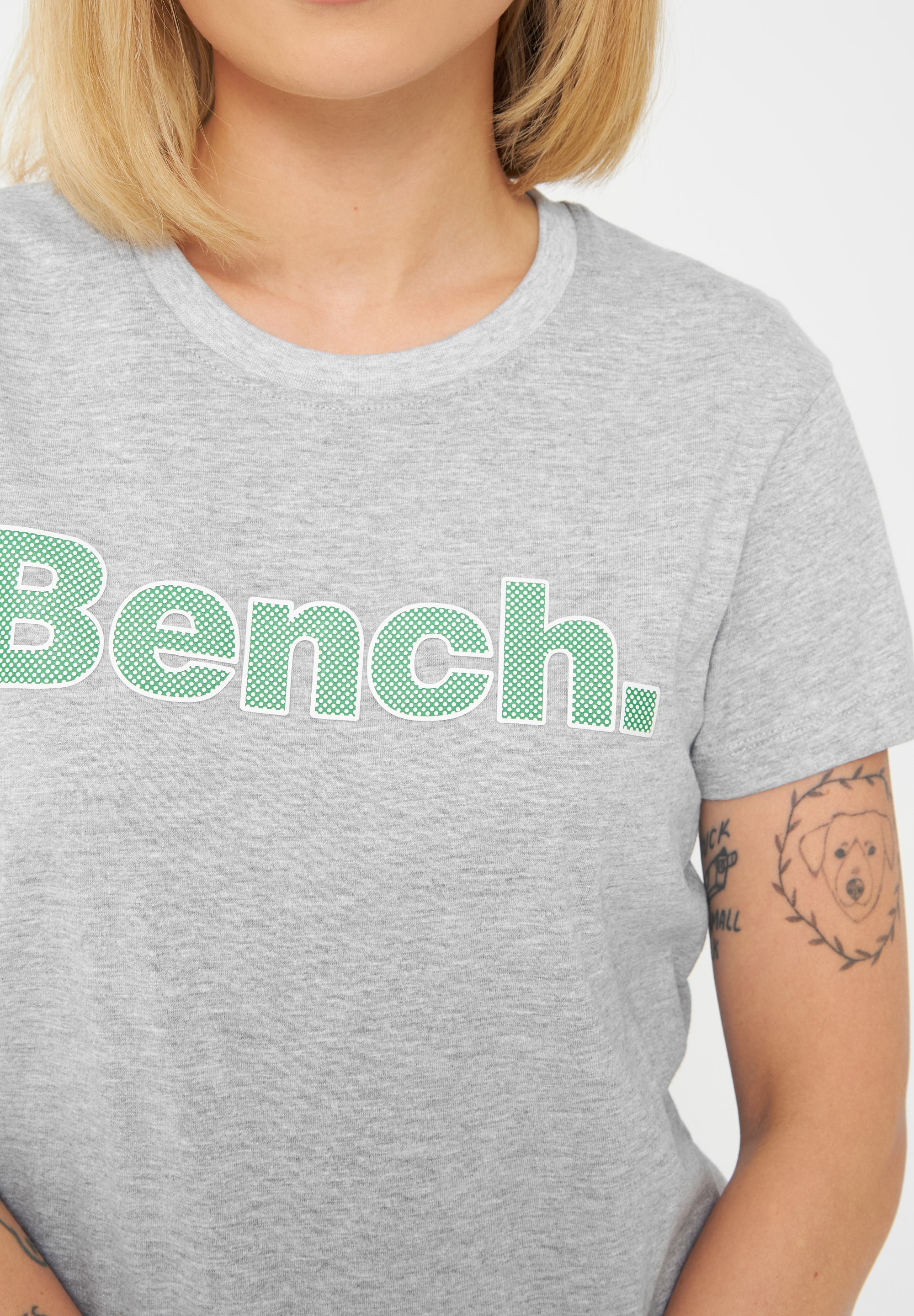 Bench. | BAUR Kurzarmshirt kaufen für »LEORA«