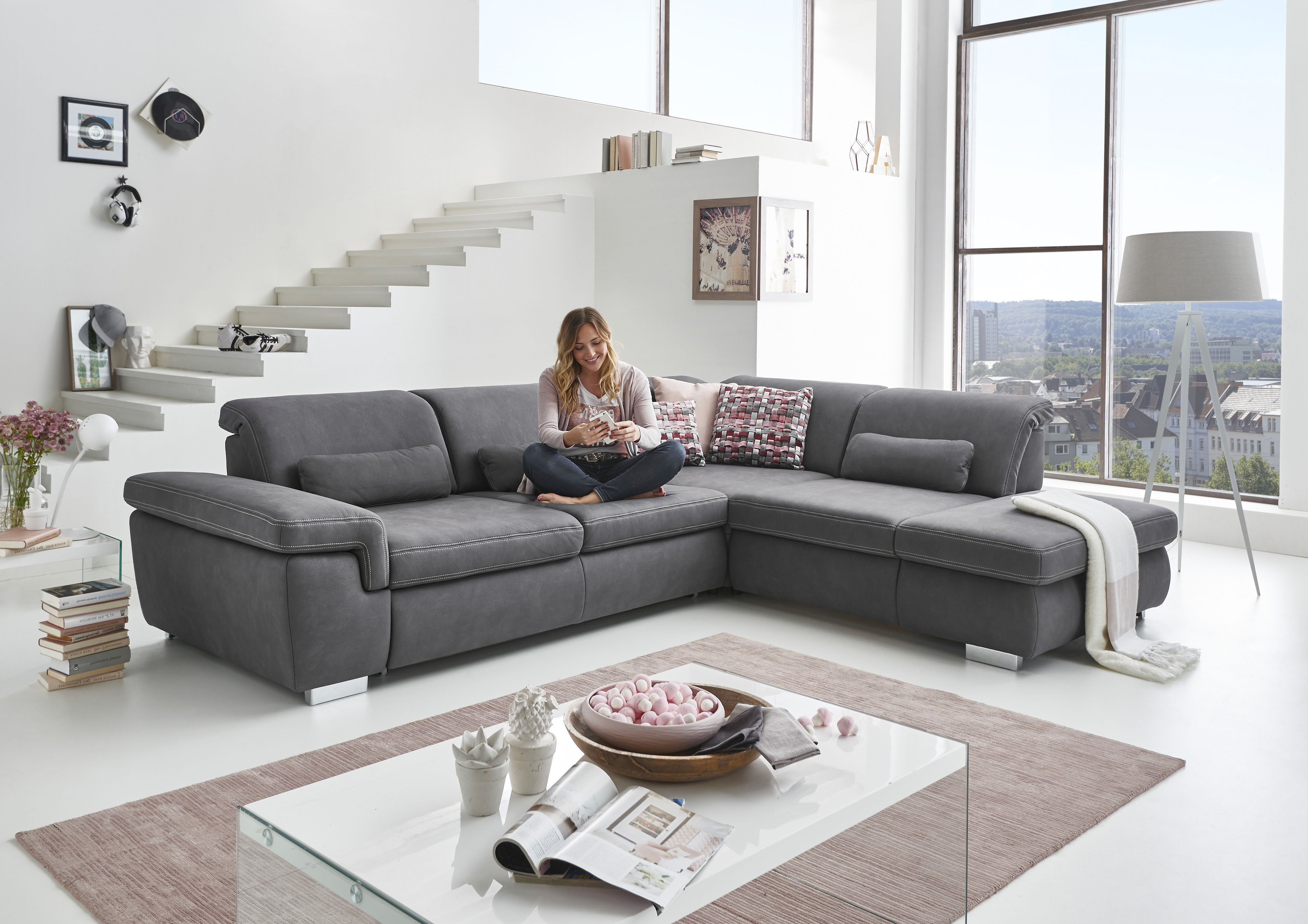 Die PlanBar Ecksofa "MP-IN17041 L-Form, Breite 320 cm" Sitztiefenverstellung, optional Kopfteilverstellung & Schlaffunktion