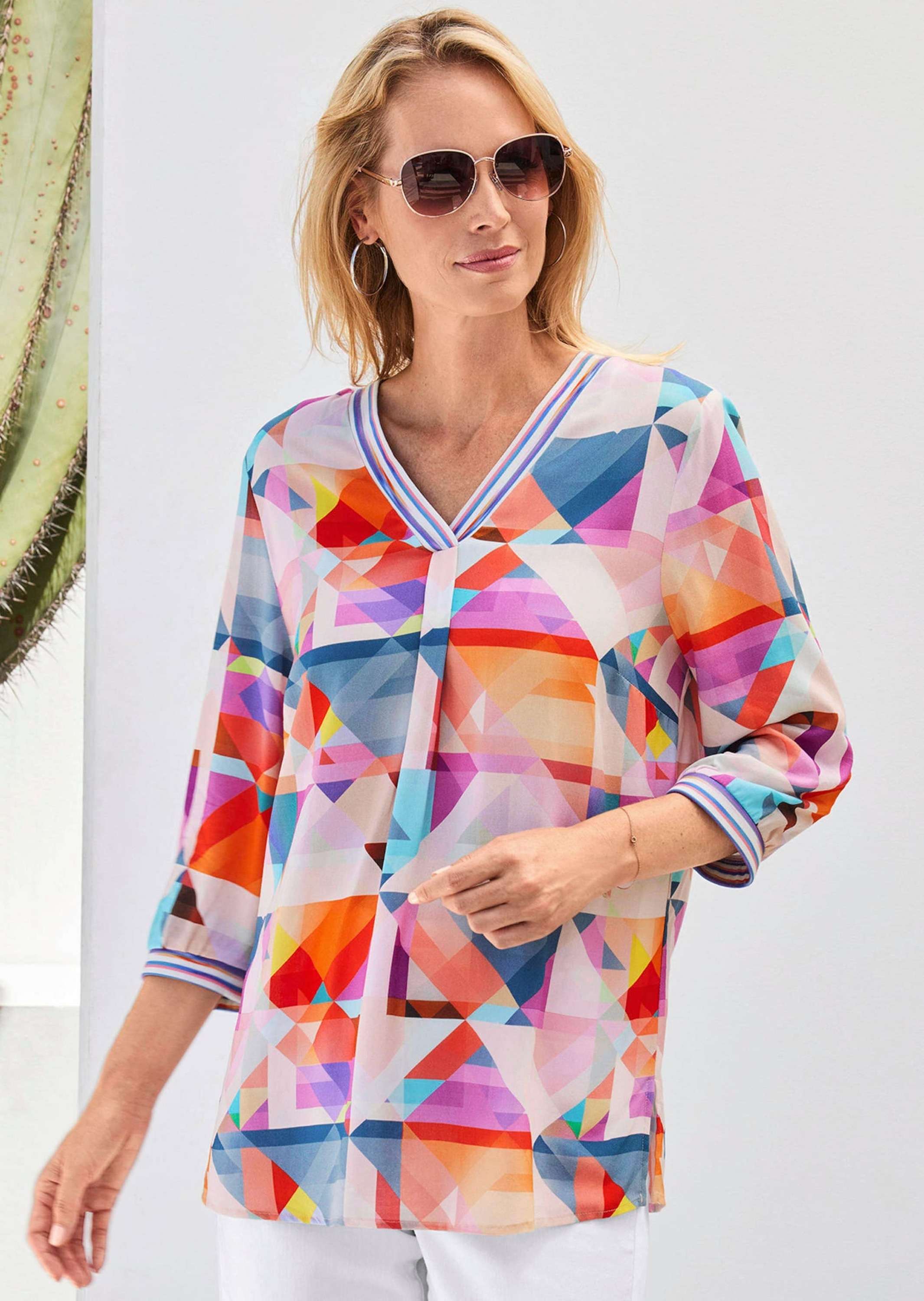 Thumbnail - GOLDNER Tunika "Kurzgröße Viskose-Tunika mit 3/4-Arm und Druck" mit dekorativen Streifenblenden