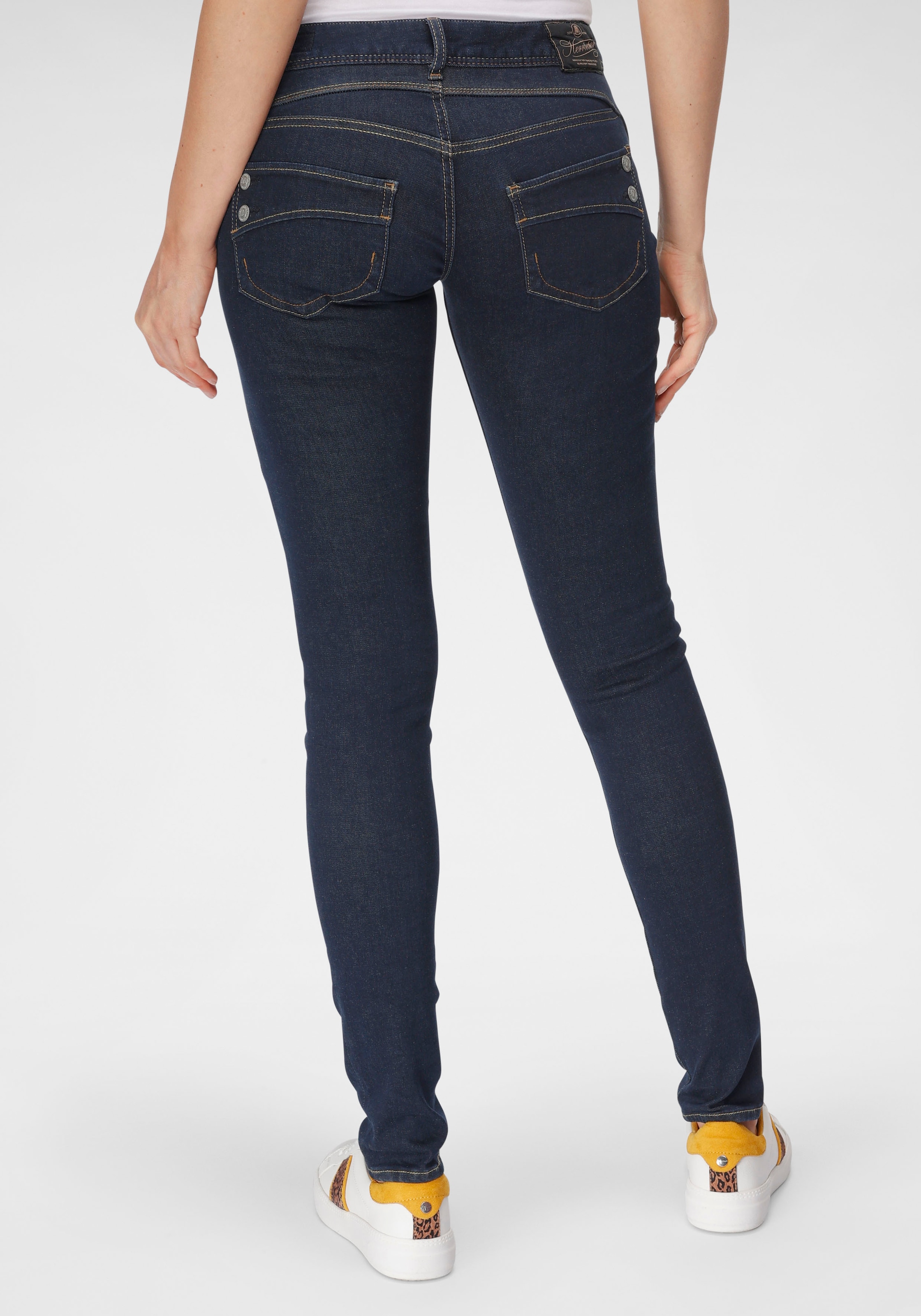 der dank umweltfreundlich Slim-fit-Jeans | Technology BAUR Herrlicher ISKO kaufen New SLIM »PIPER REUSED«,