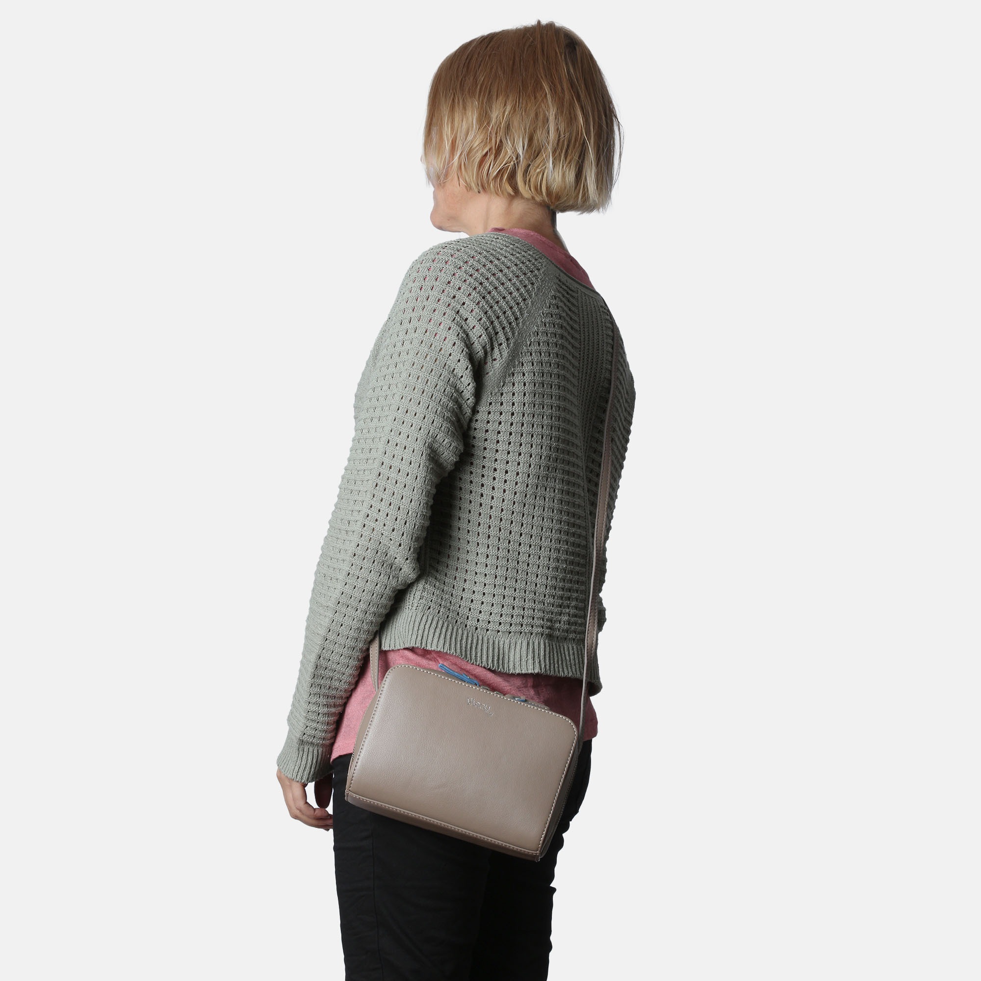 Vargu Umhängetasche »Loreen 1«, LGW zertifiziertes Leder