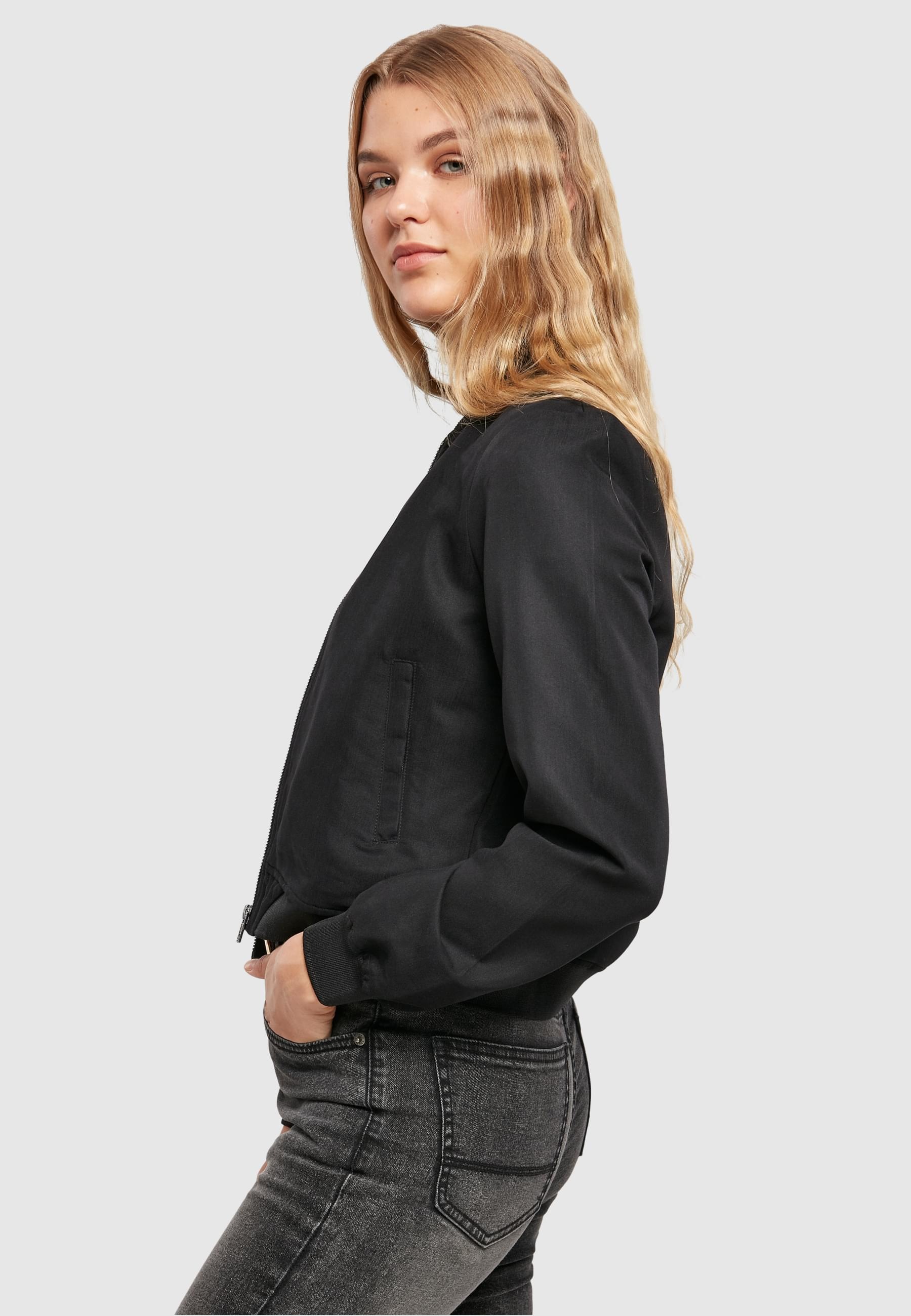 URBAN CLASSICS Allwetterjacke »Urban Classics Damen Ladies Viscose Twill Blouson«, (1 St.), ohne Kapuze