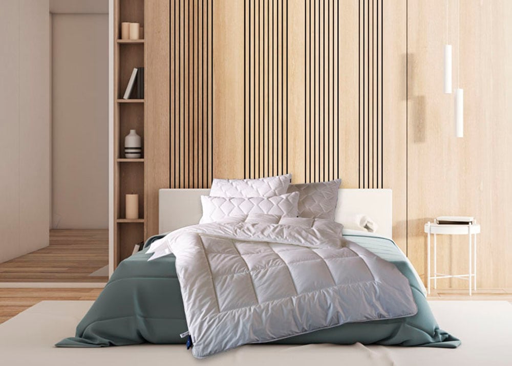 billerbeck Microfaserbettdecke »Pamina Uno, Bettdecke in 135x200 cm, 155x220 cm, Sommer, Winter«, normal, Füllung Polyester Hohlfaser, Bezug samtweiches Microfaser-Gewebe, (1 St.), Kuschelige Microfaserdecke