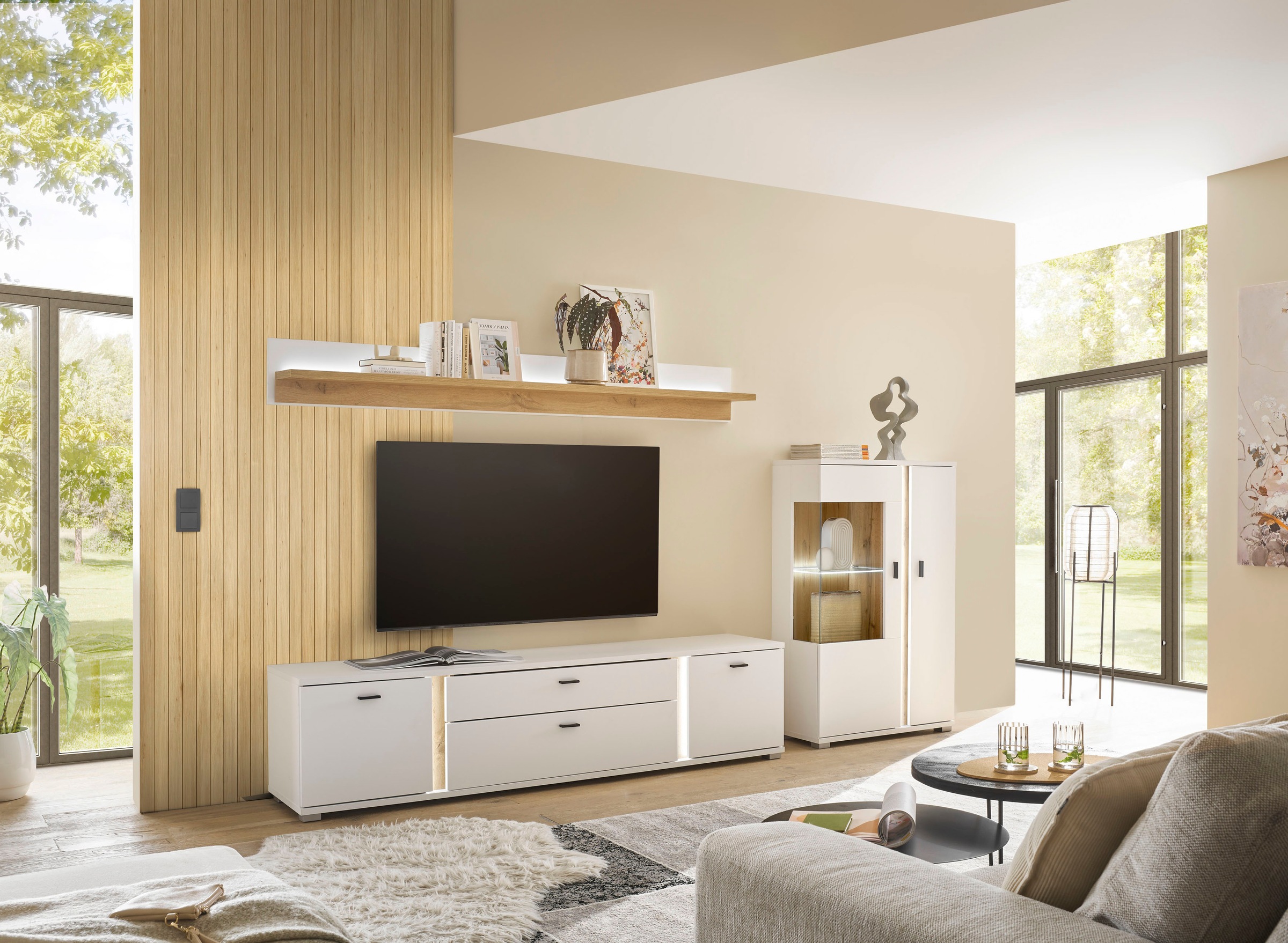 INOSIGN Lowboard »LONG ISLAND«, (1 St.), in moderner Trendfarbe,inklusive senkrechter Beleuchtung,Breite 200 cm