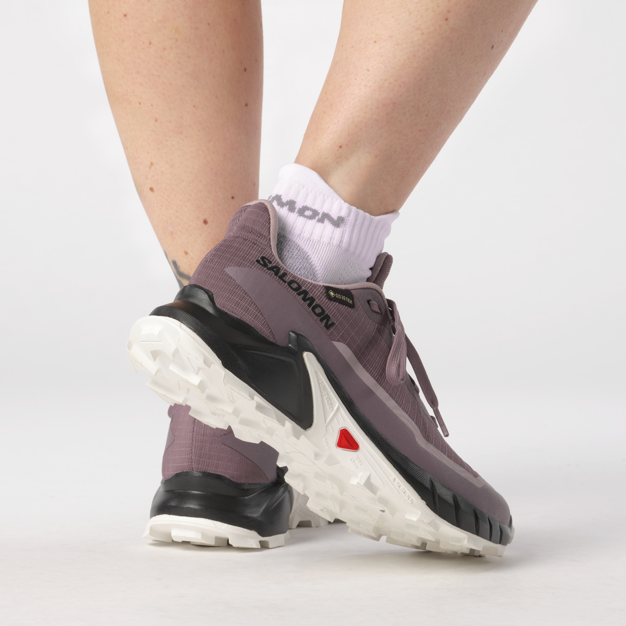 Salomon Trailrunningschuh »ALPHACROSS 5 W GORE-TEX«, wasserdicht