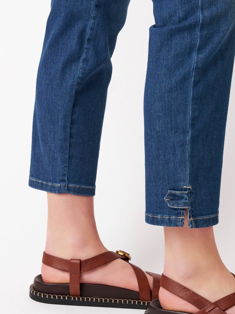 TONI 7/8-Jeans "be loved 7/8" Slim Fit, mit kleinem Schlitz am Beinabschluß günstig online kaufen