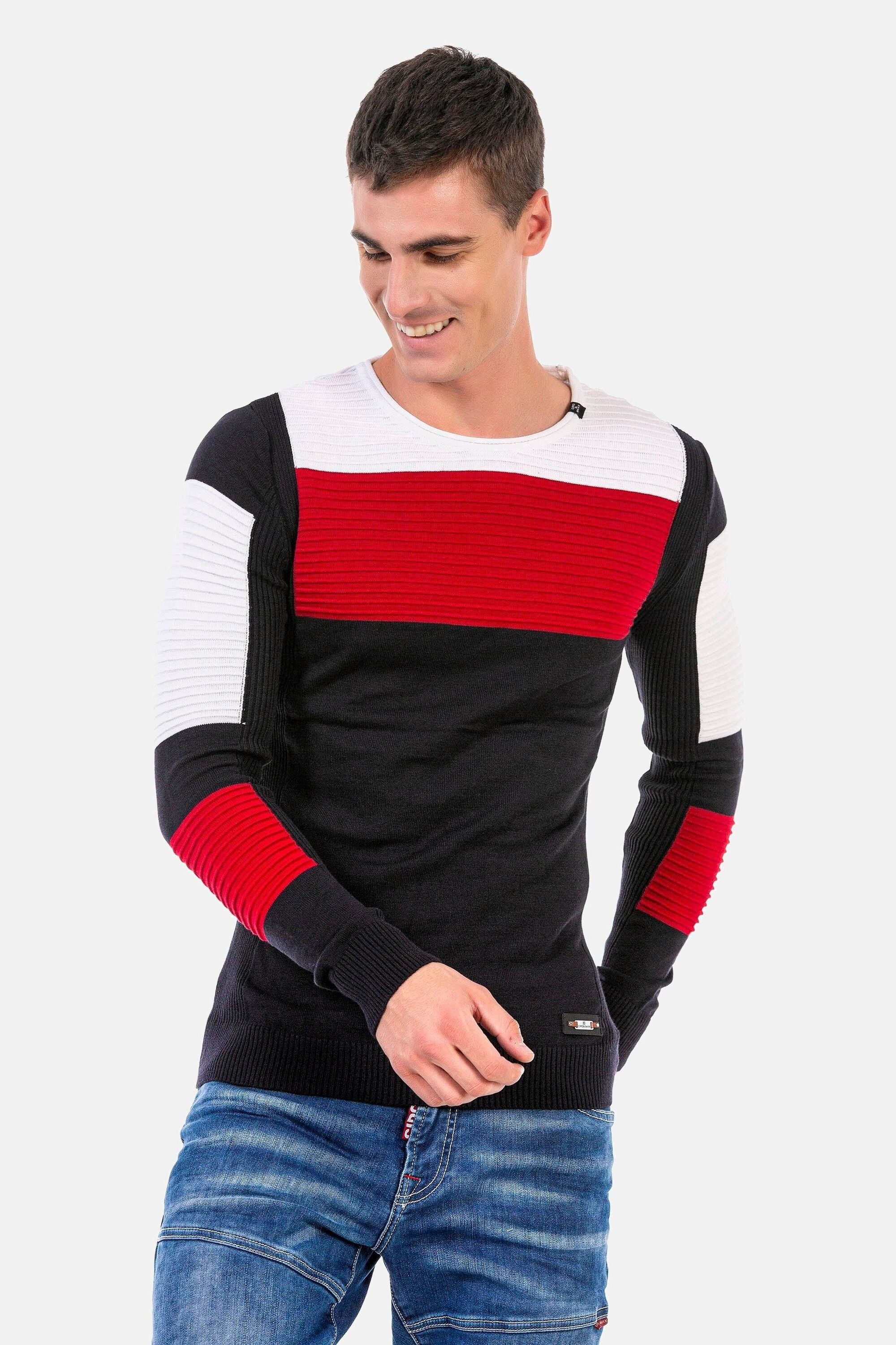Cipo & Baxx Rundhalspullover »Pullover«, in extravagantem Strickdesign, CP247