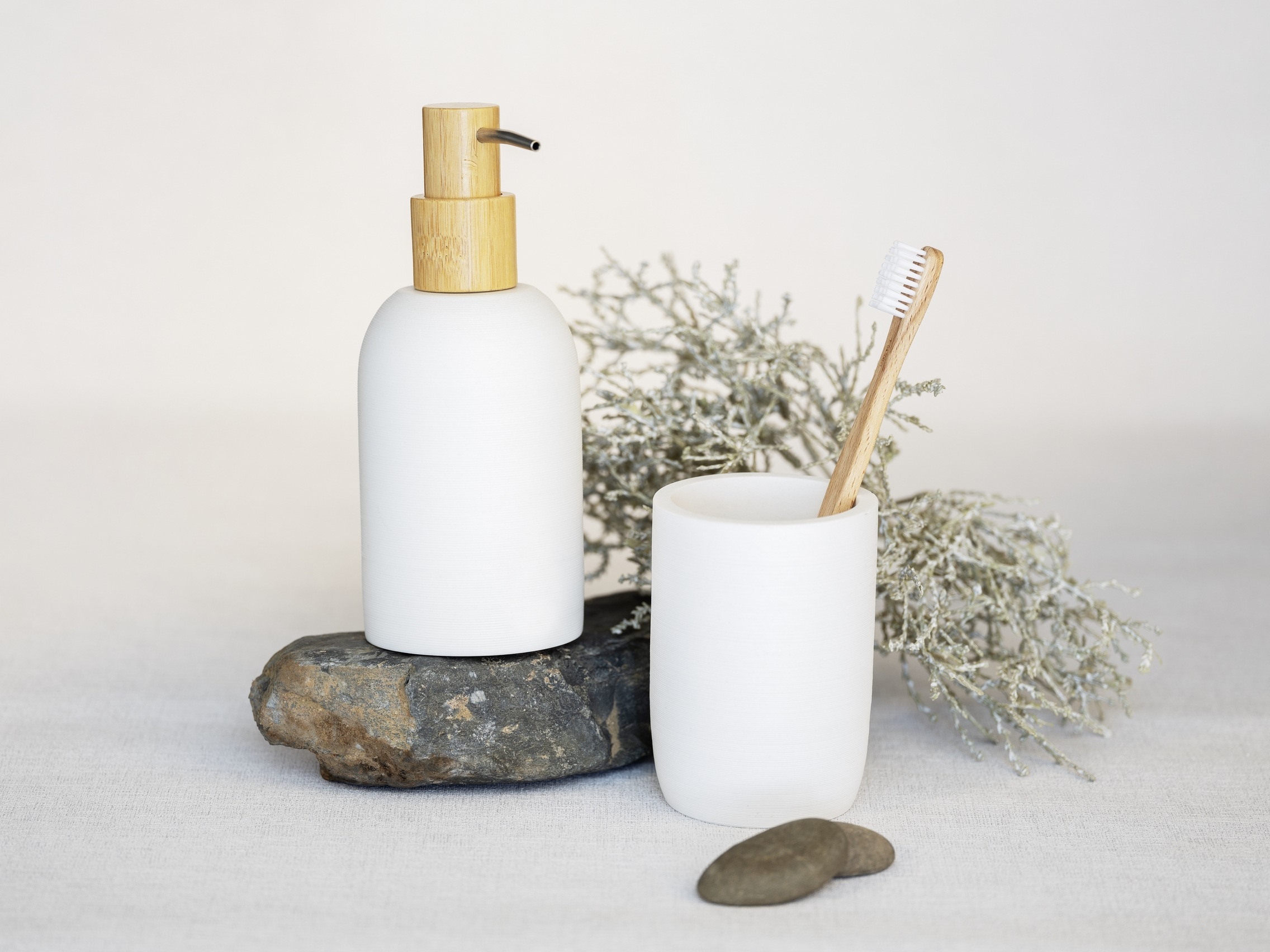 WENKO Seifenspender "Altavalle" Bad-Accessoire Set aus Polyresin und Bambus günstig online kaufen