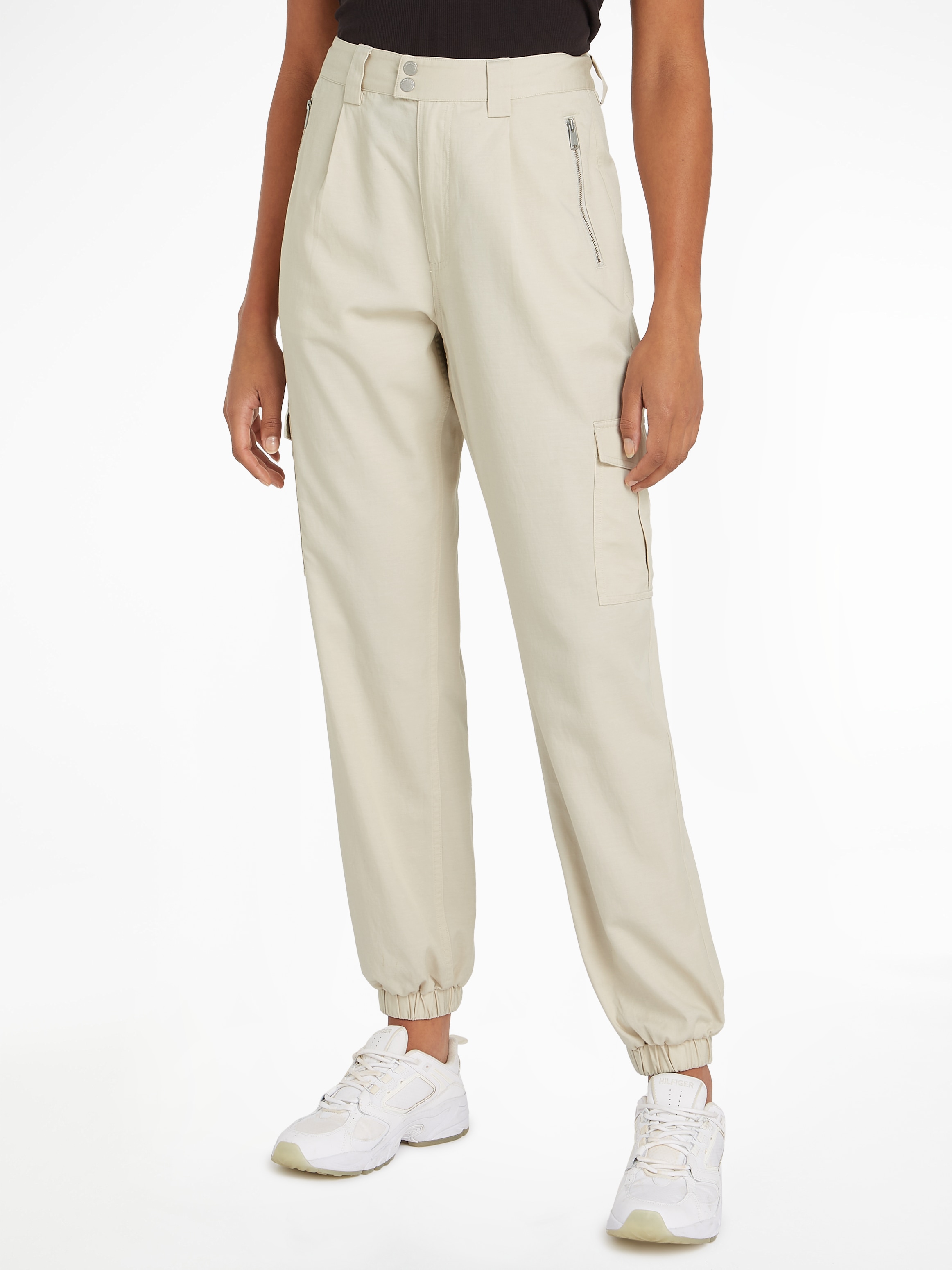 Tommy Jeans Cargohose "TJW STRETCH MR CARGO PANT", im modischem Cargo-Form