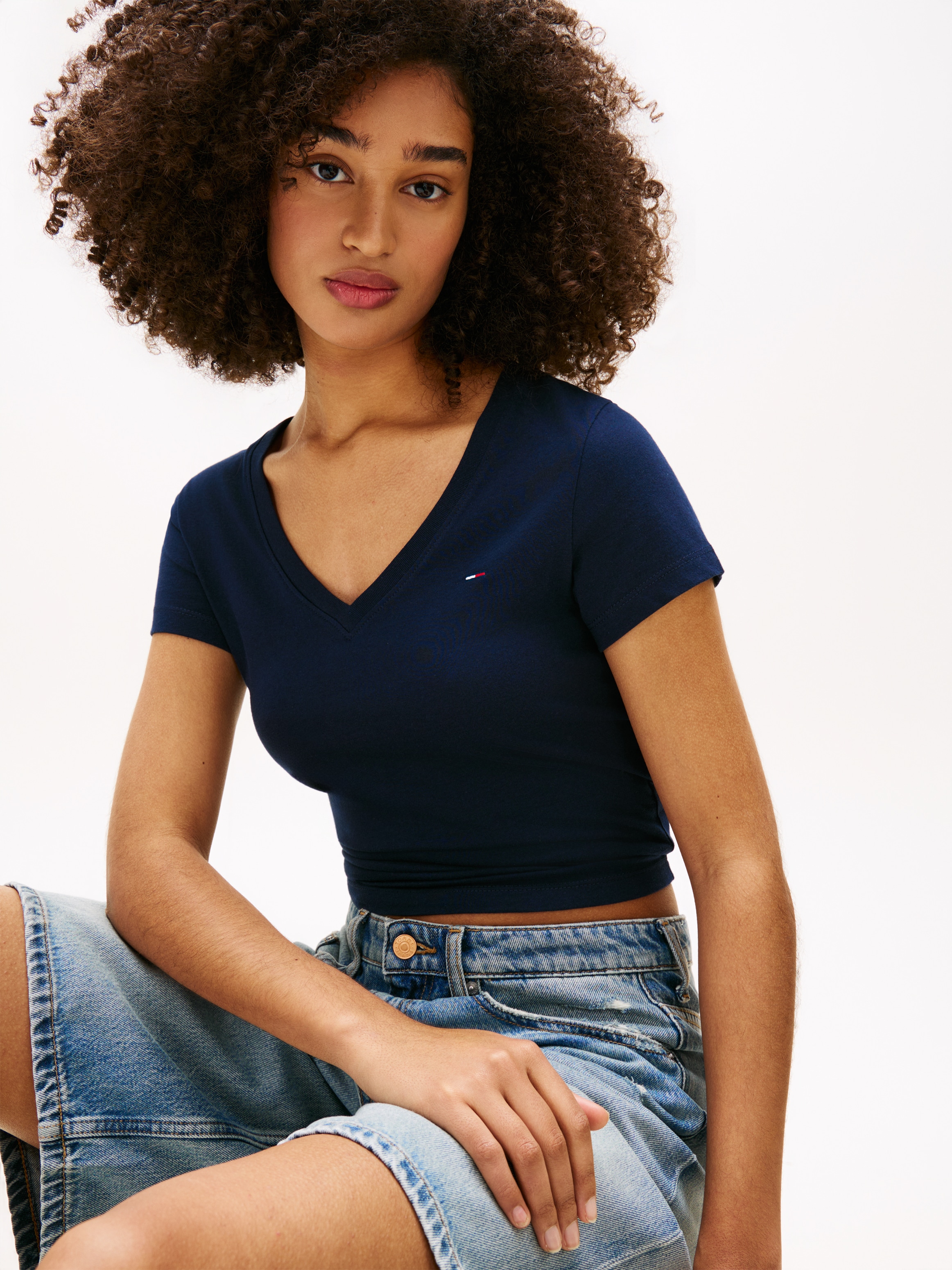 Tommy Jeans Kurzarmshirt »TJW 3PACK V-NECK TEE« Packung, 3er-Pack, 3 mit V-Ausschnitt, Logostickerei