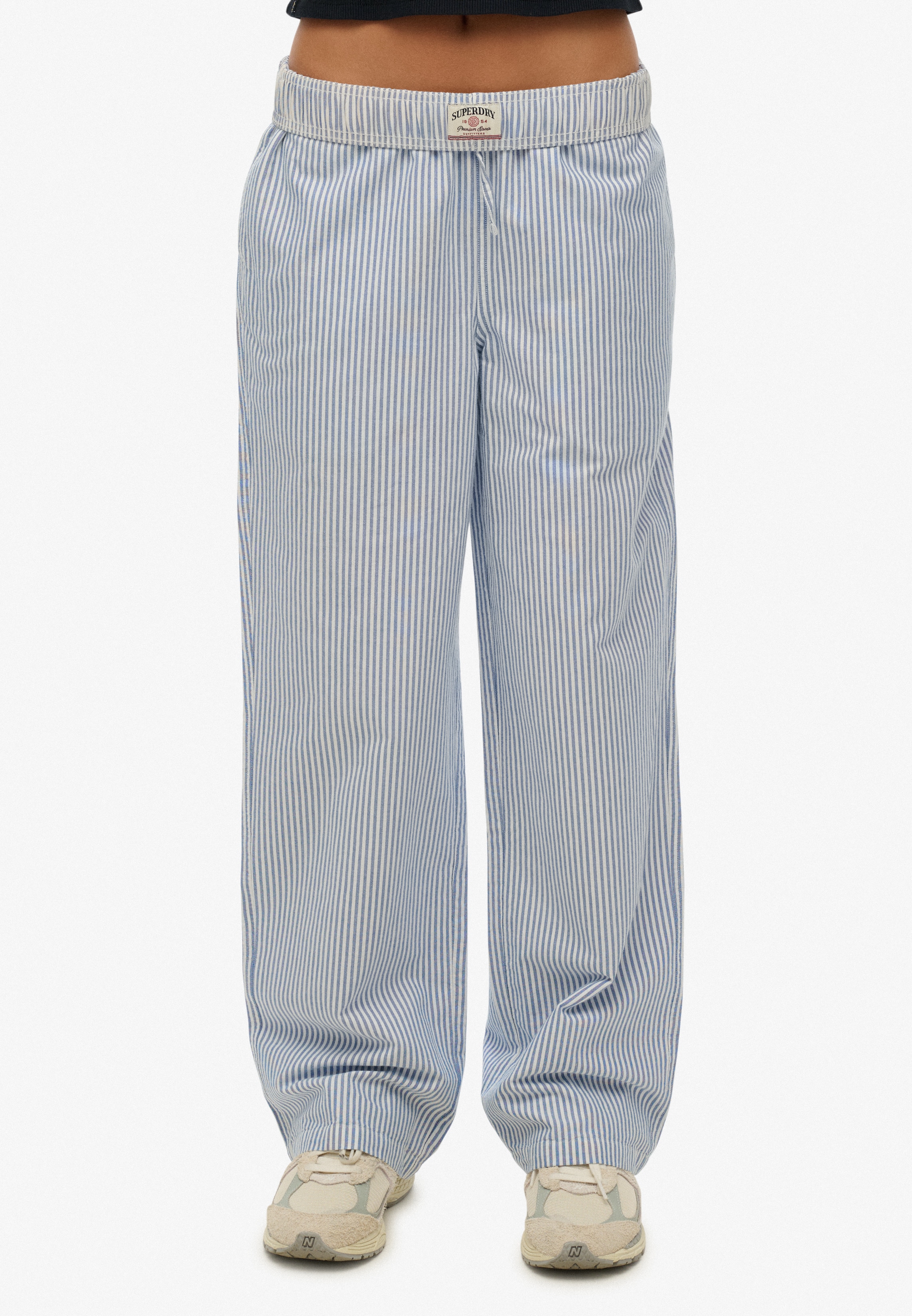 Superdry Cargohose "COTTON STRIPE ELASTIC TROUSER" aus Baumwolle und Jersey, Relaxed Fit, gestreifte Optik