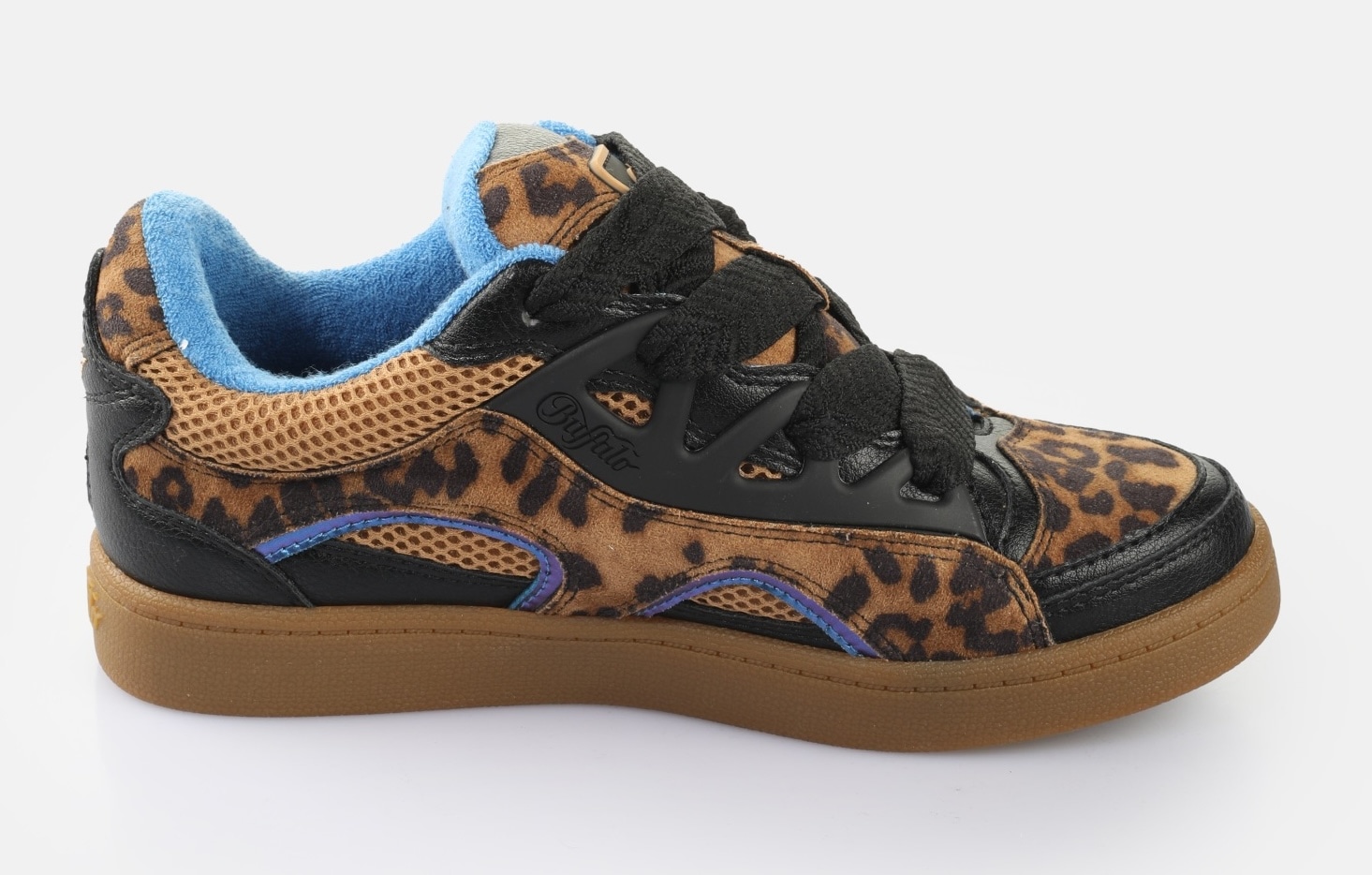 Buffalo Sneaker »LIBERTY SKATE«, Retro-Sneaker, Freizeitschuh, Schnürschuh in trendiger Leo-Optik