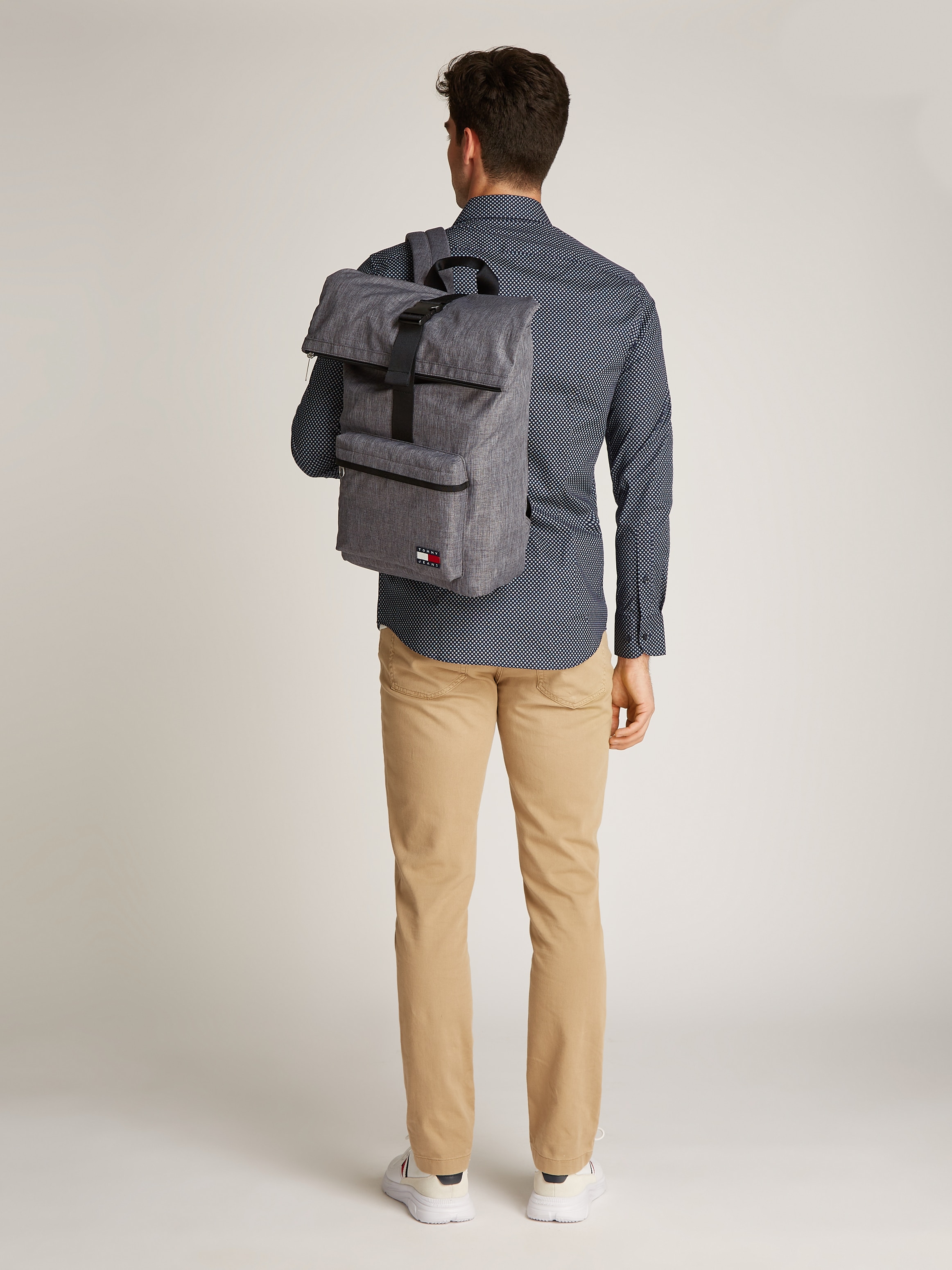 Tommy Jeans Rucksack »TJM ESS DAILY SEASONAL ROLLTOP«, Men, Freizeit-Rucksack, Freizeit-Bag mit Klick- und Reißverschluss