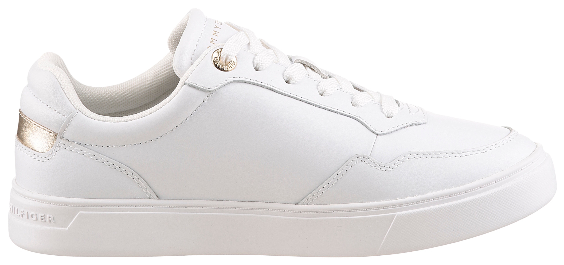 Tommy Hilfiger Plateausneaker »ESSENTIAL ELEVATED COURT SNEAKER«, Freizeitschuh, Halbschuh, Schnürer im Basket-Look