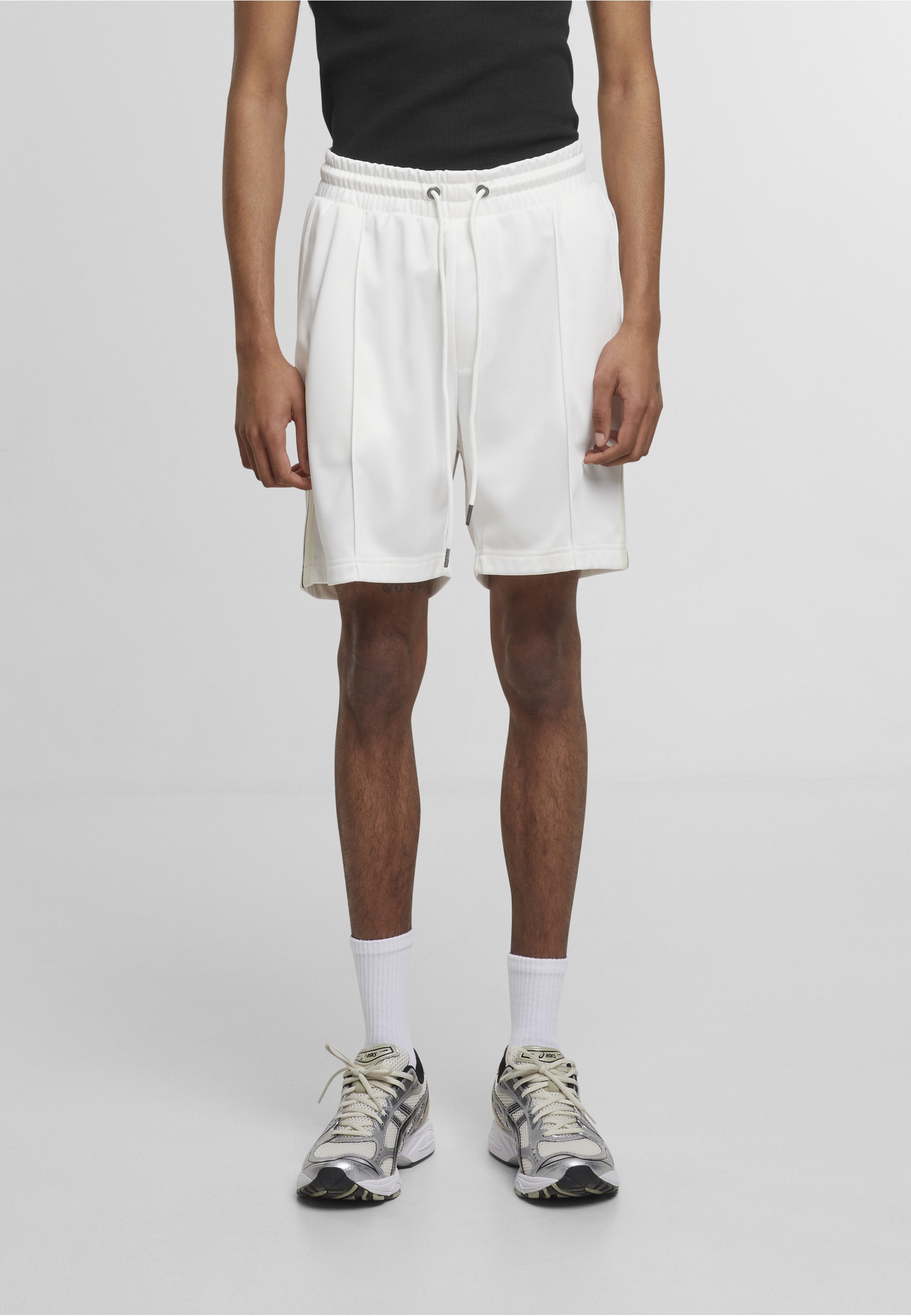 URBAN CLASSICS Shorts »Urban Classics Tennis Core Shorts«