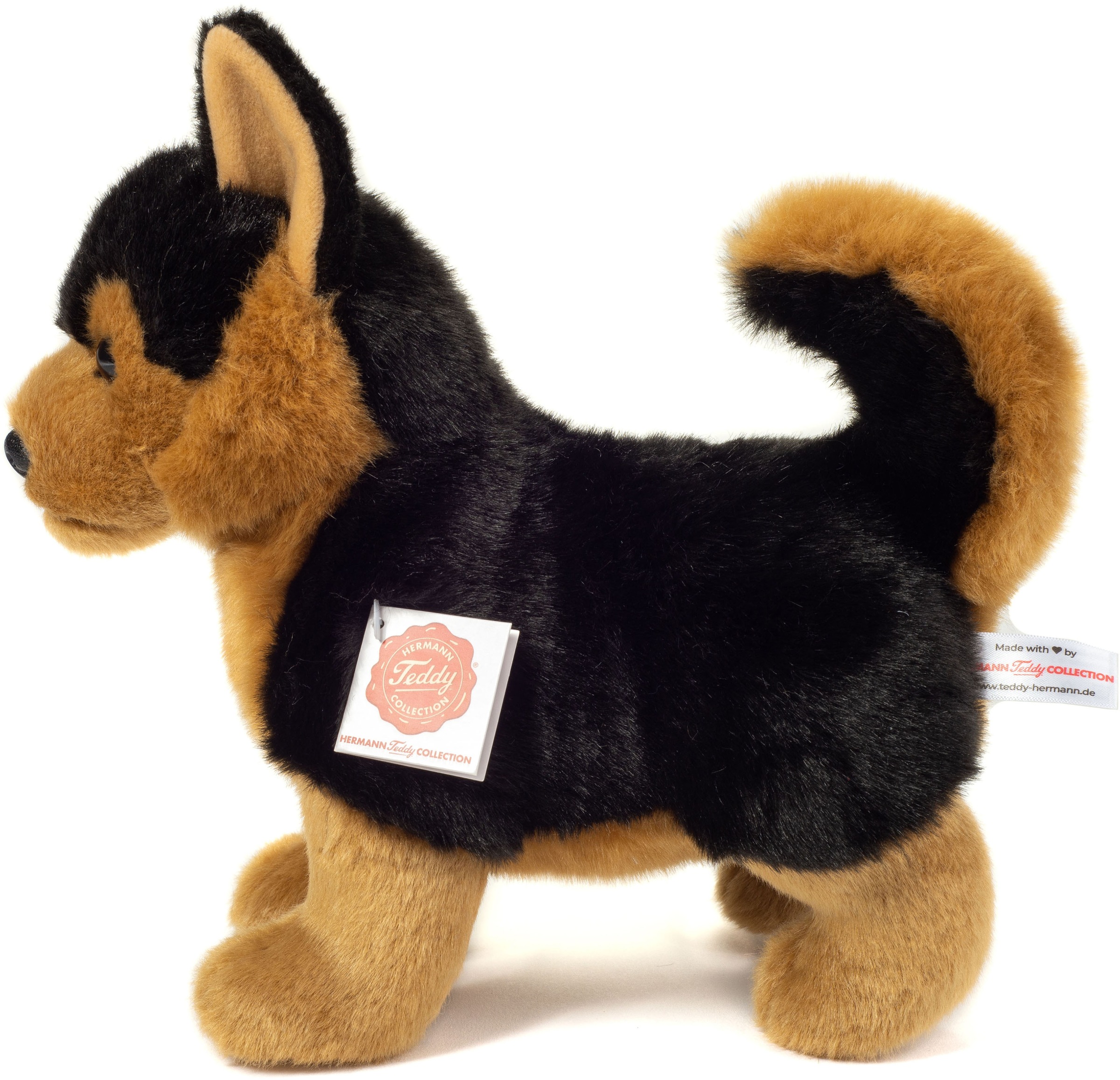 Teddy Hermann® Kuscheltier »Schäferhund stehend schwarz/braun, 23 cm«, zum Teil aus recyceltem Material