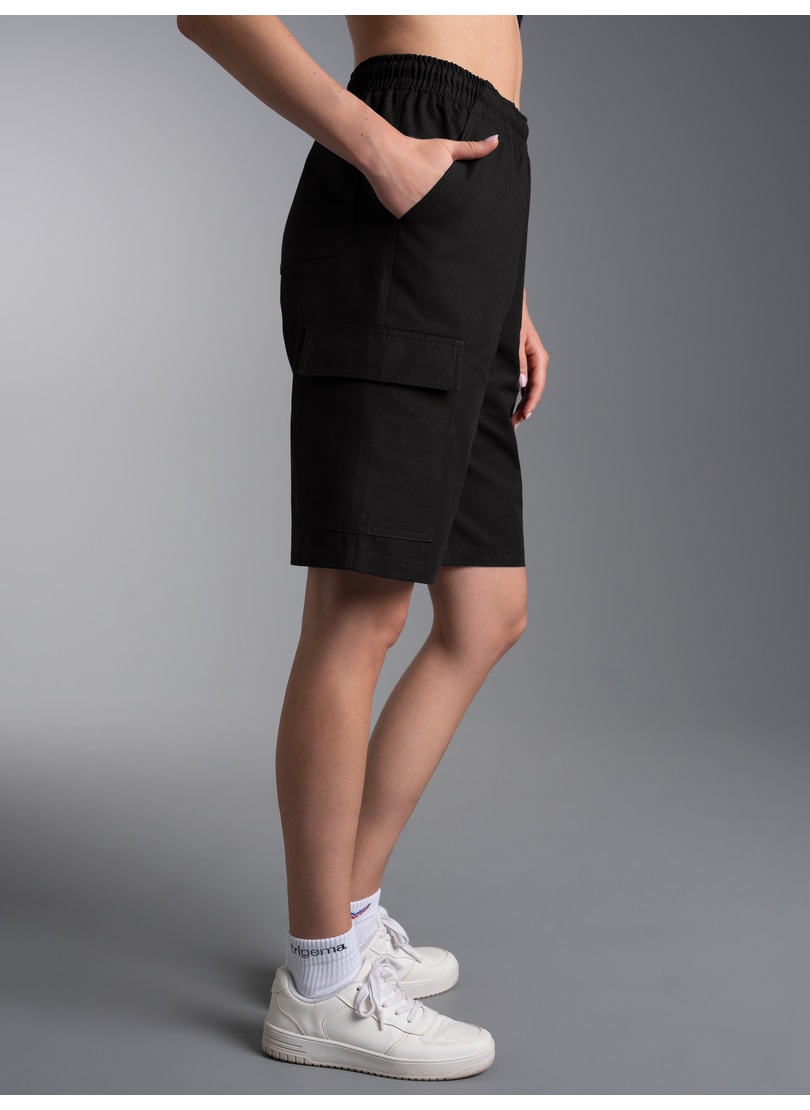 Trigema Jerseyhose "TRIGEMA Cargo-Bermuda aus 100% Baumwolle"