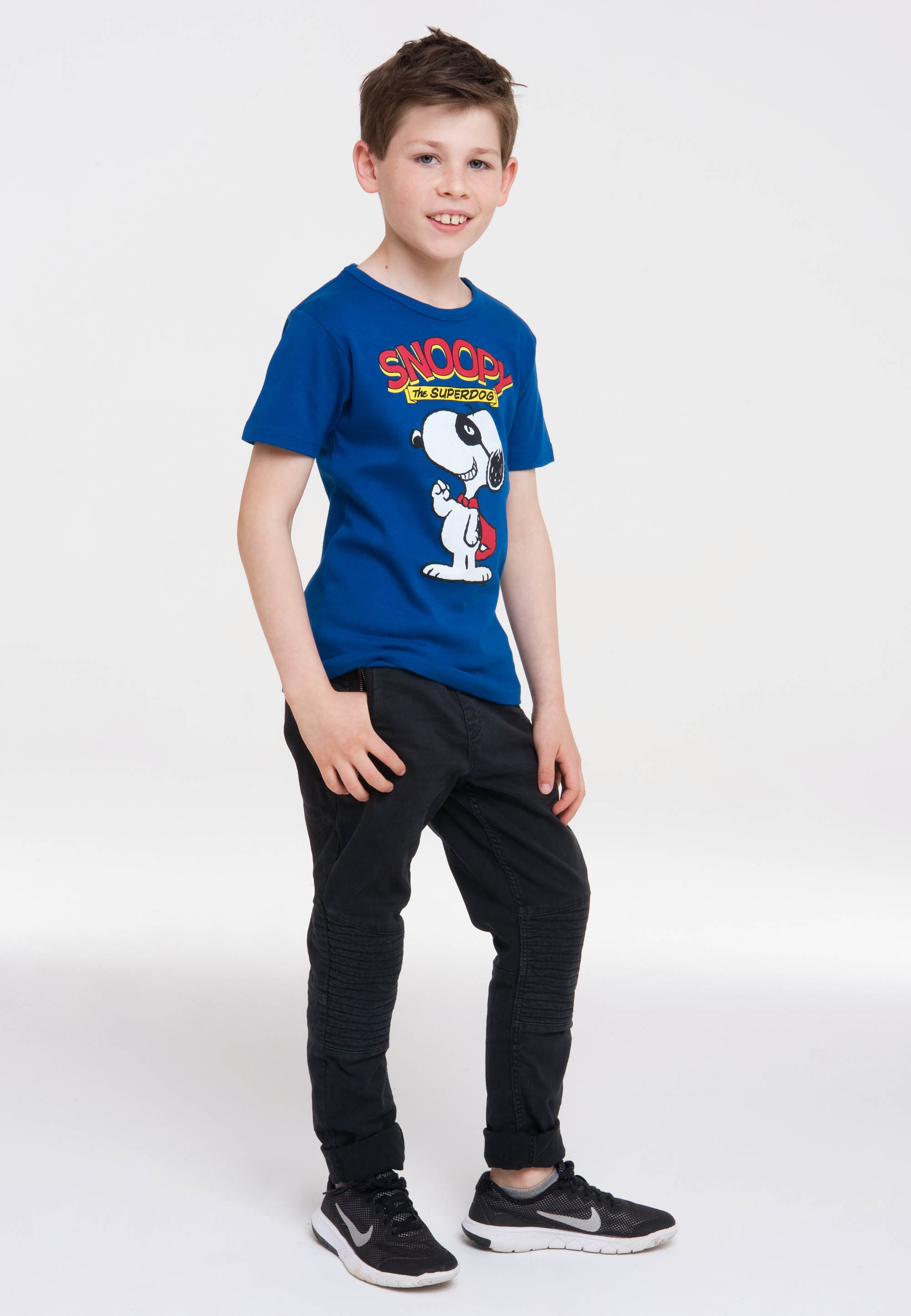LOGOSHIRT T-Shirt »Peanuts - Snoopy Superdog«, mit tollem Snoopy-Design