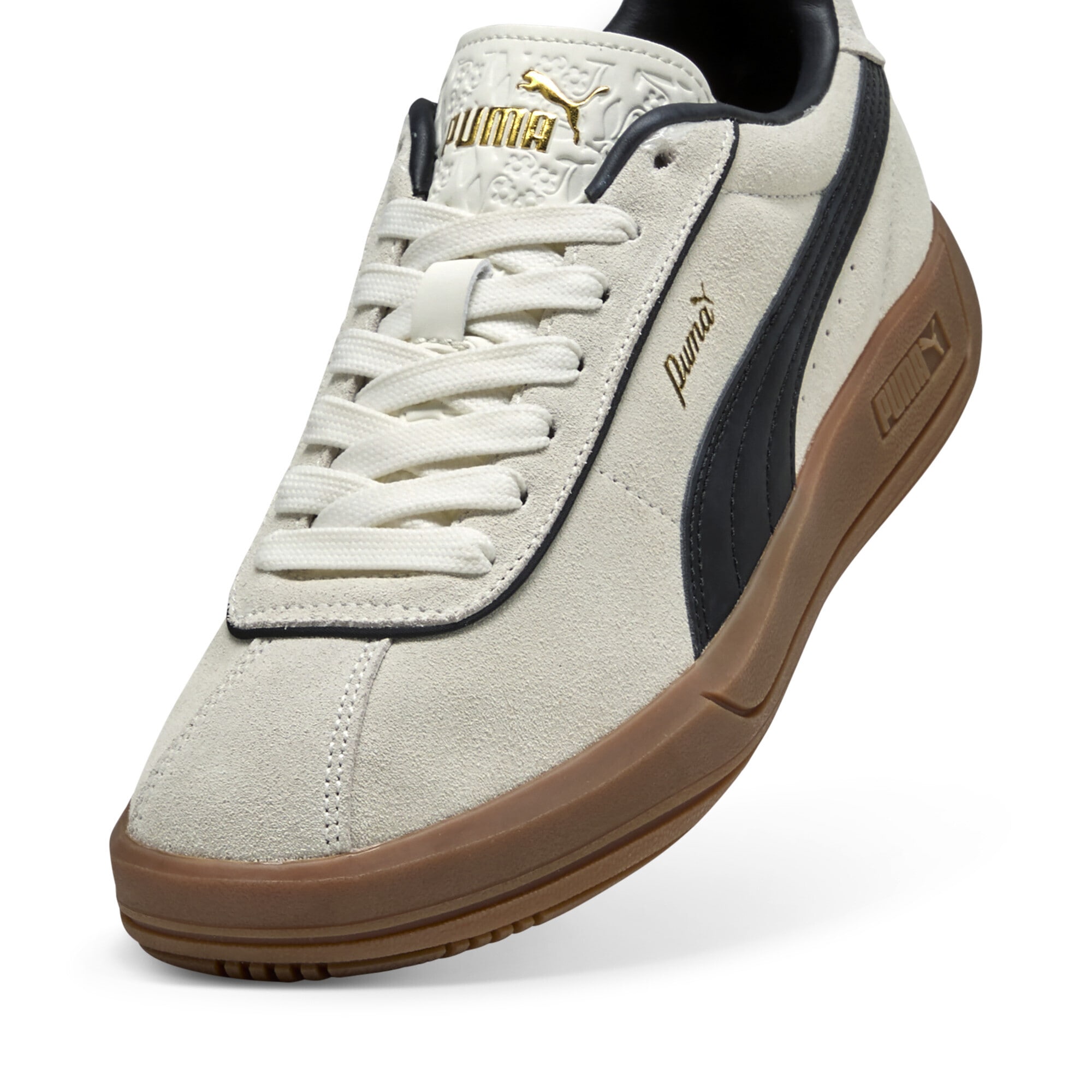 PUMA Sneaker »PUMA Club Klassika Sneakers aus Wildleder Damen«