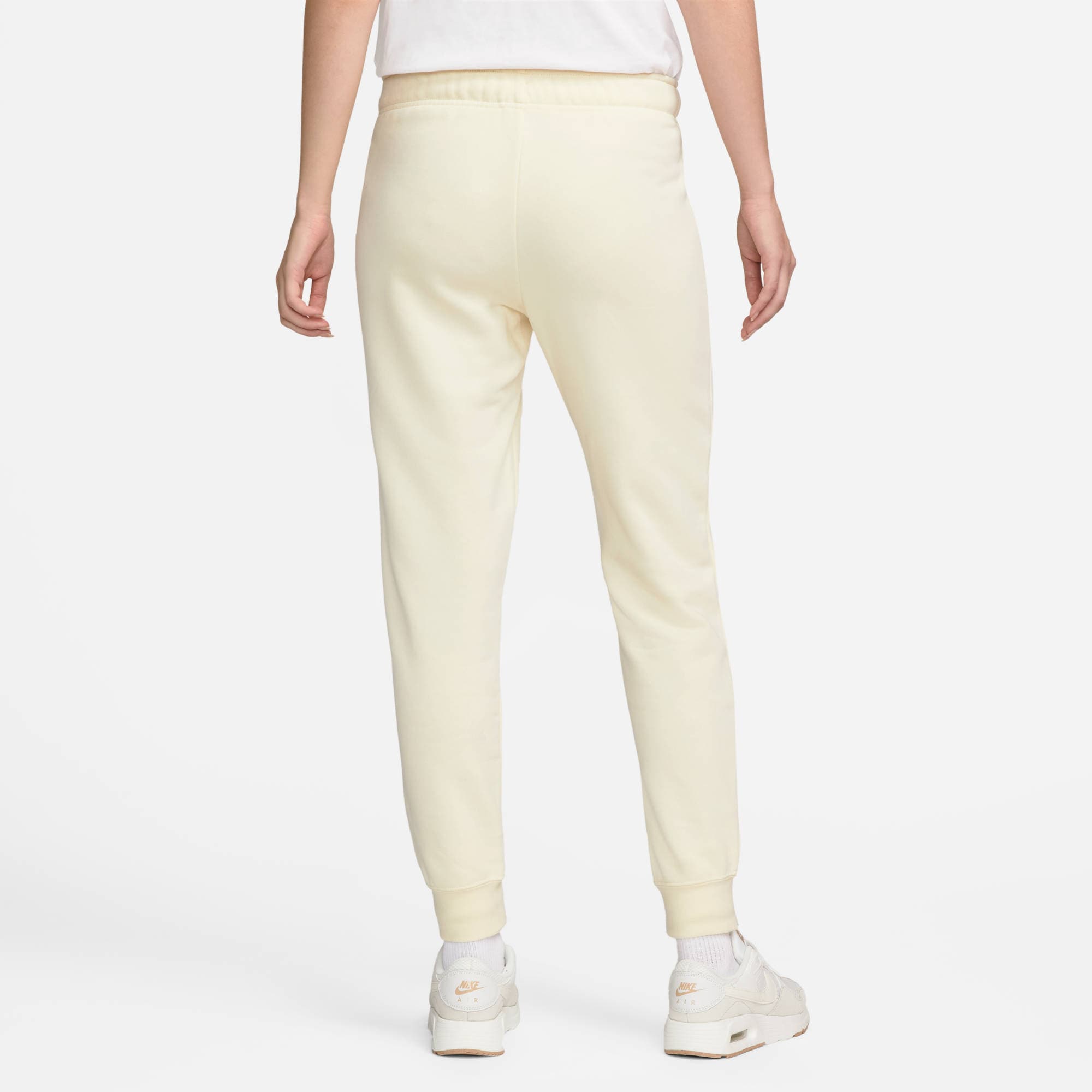 Nike Sportswear Jogginghose »Club Fleece Women's Mid-Rise Slim Joggers«, weiches Fleecematerial