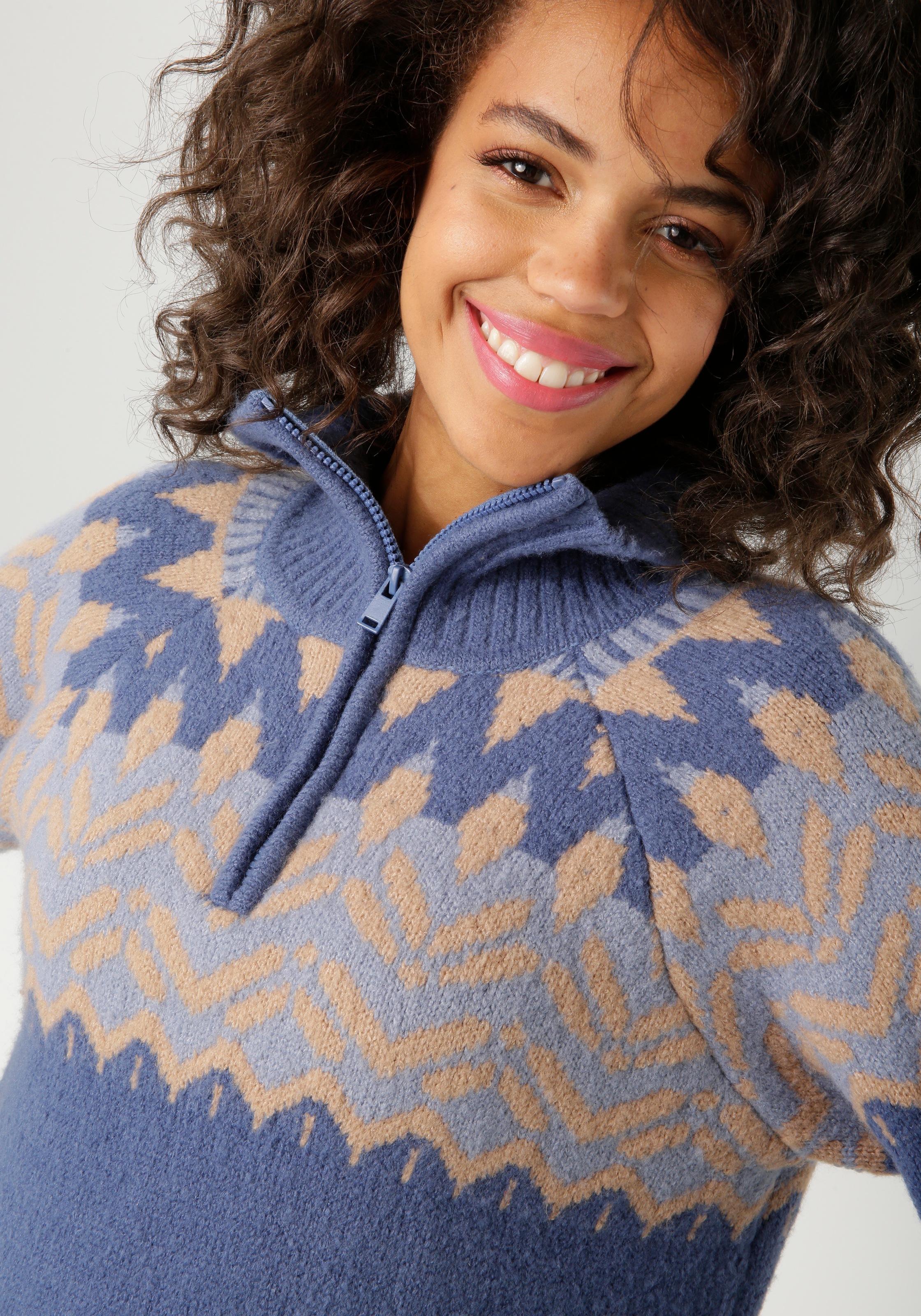 Aniston CASUAL Strickpullover, mit Kragen und Reißverschluss