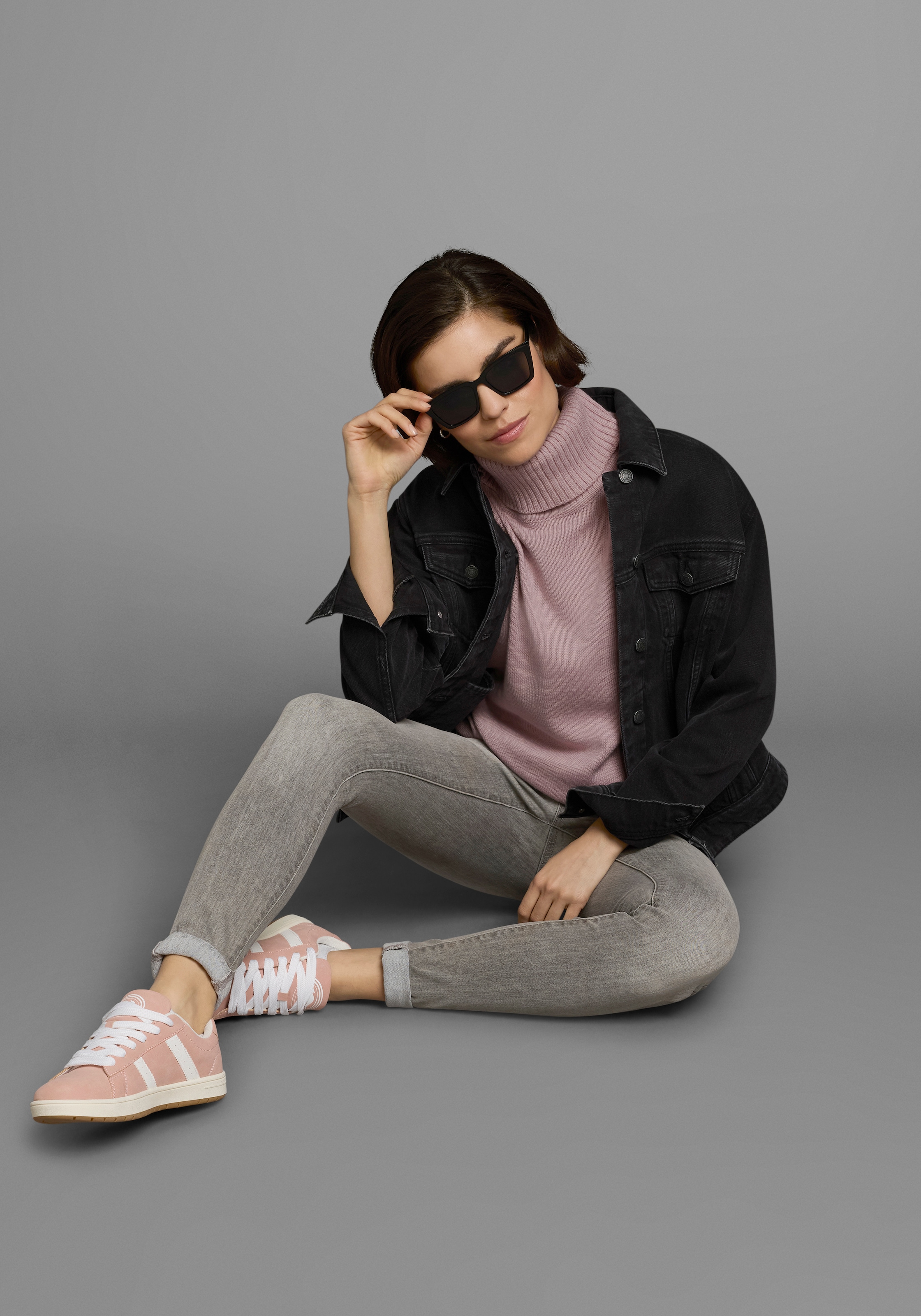 KangaROOS Rollkragenpullover, in klassischer Form