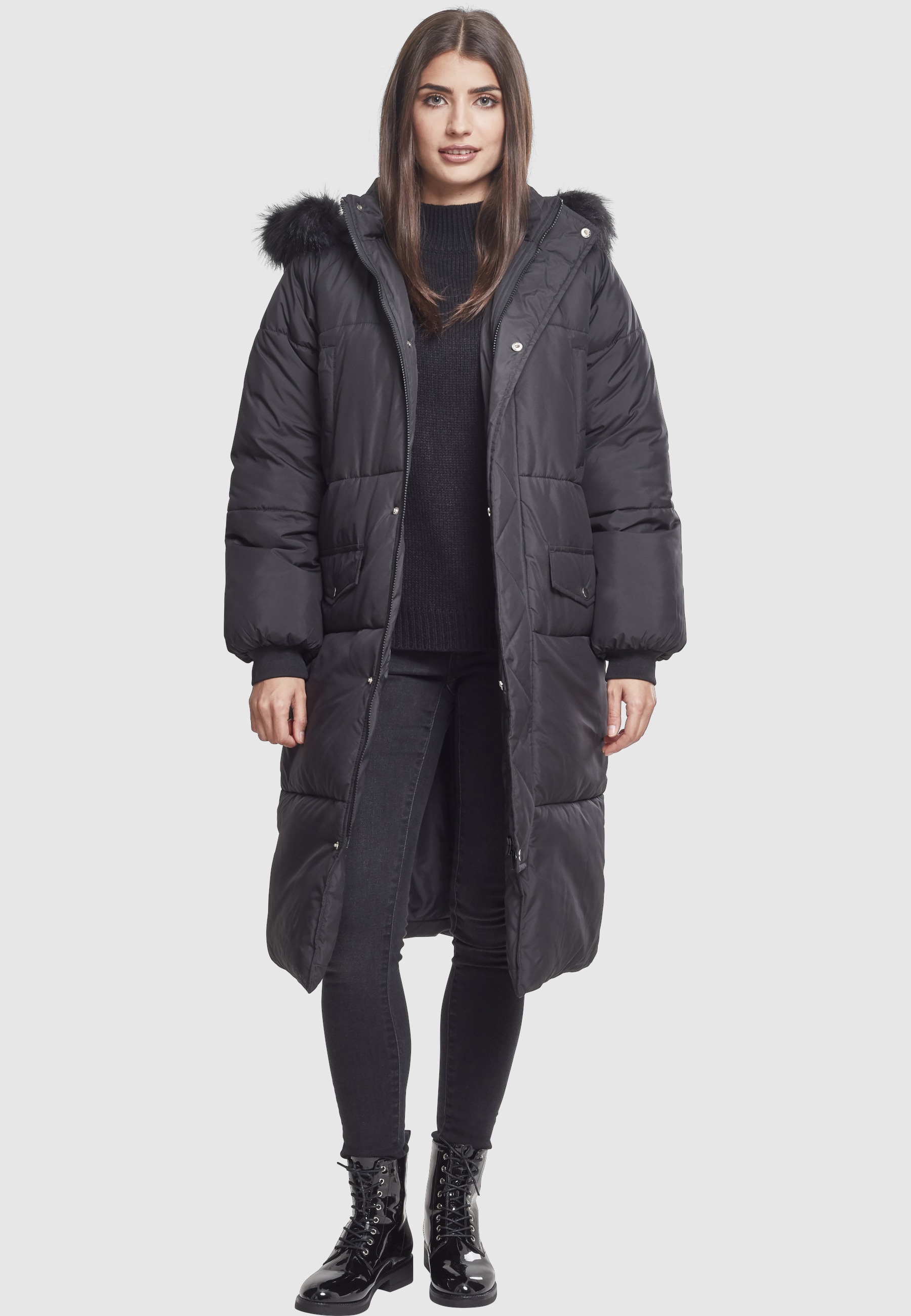 URBAN CLASSICS Winterjacke »Urban Classics Damen Ladies Oversize Faux Fur Puffer Coat« 1 Stk. tlg. mit Kapuze