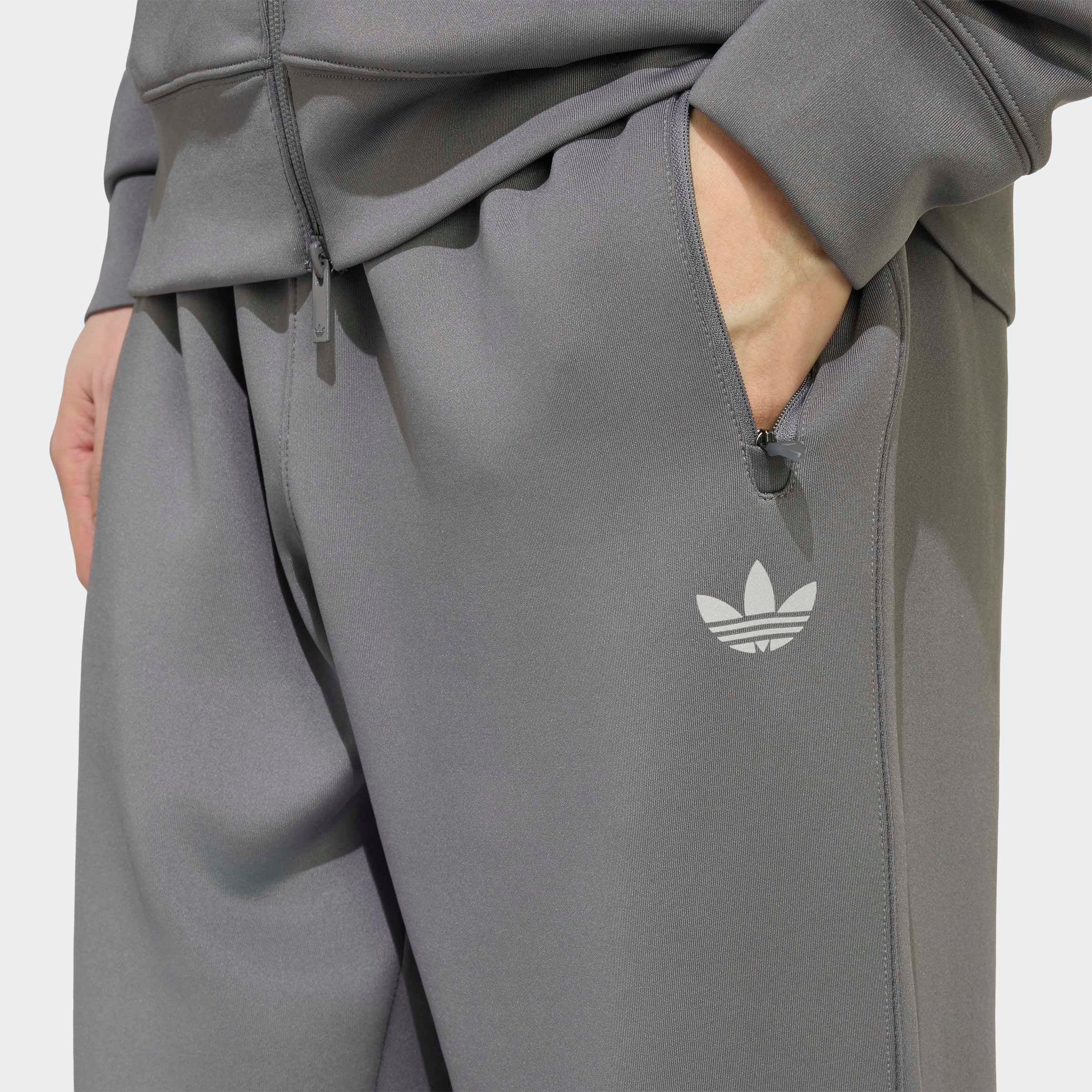 adidas Originals Sporthose »ESS TRACKPANTS«
