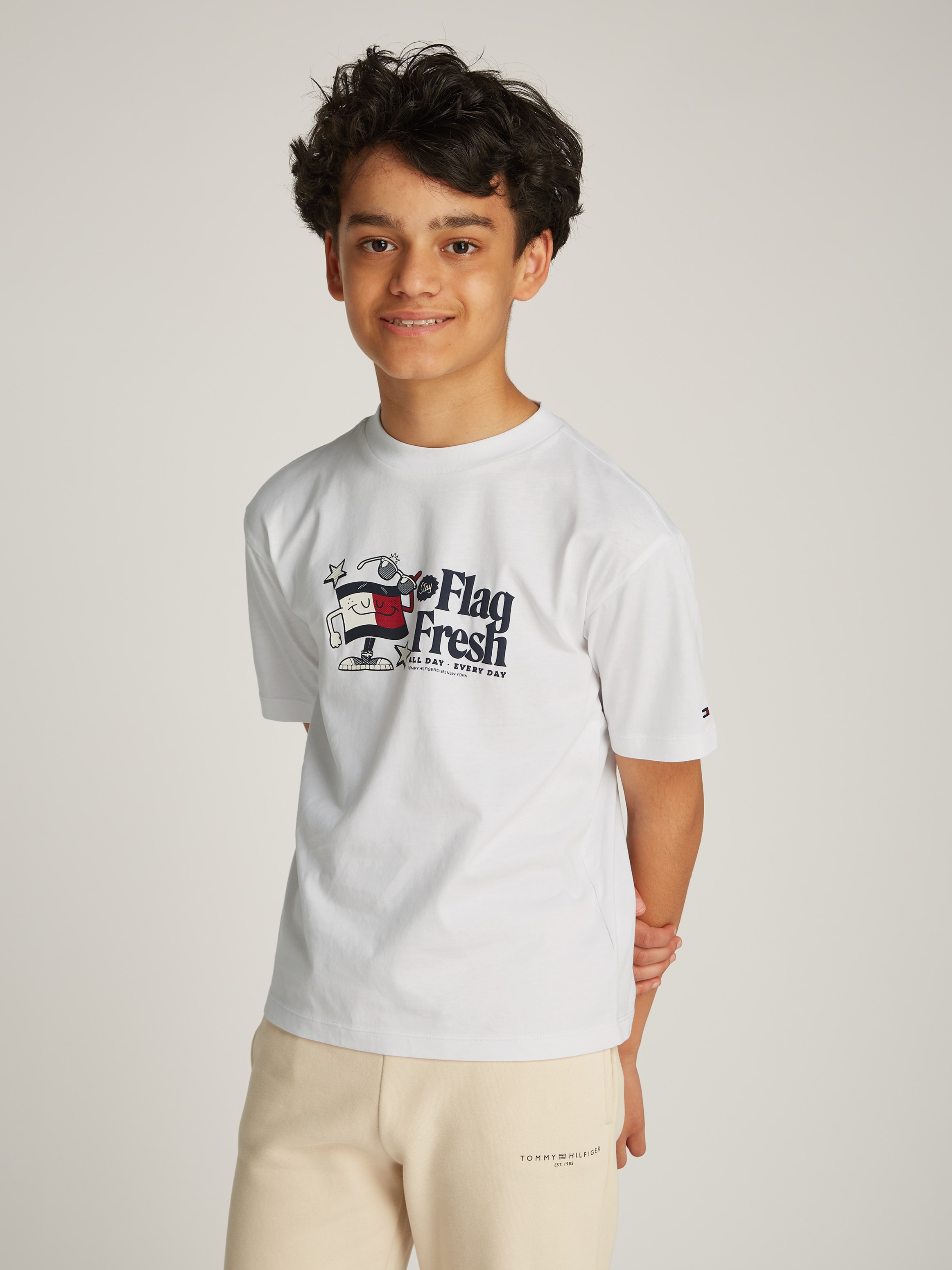 TOMMY HILFIGER Marškinėliai »FLAG FUN TEE SS« su Logo...
