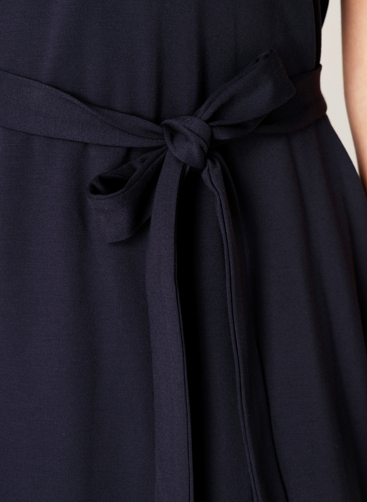 Base Level Sommerkleid »YEN«, mit Bindegürtel