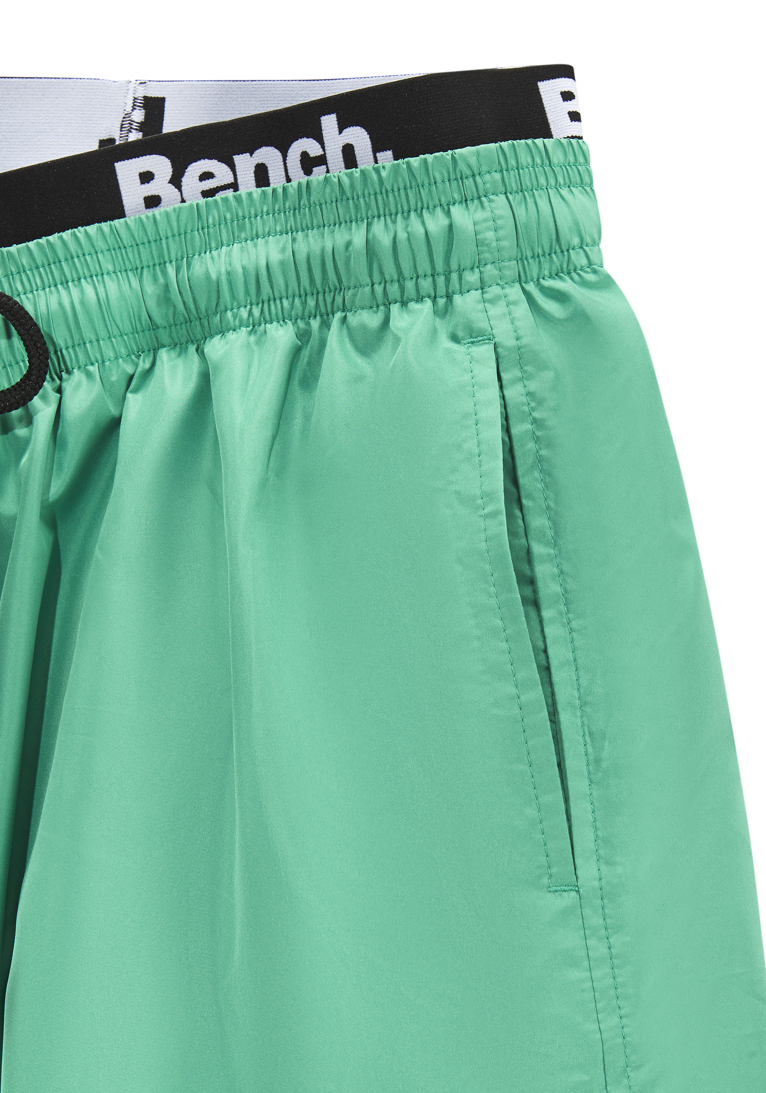 Thumbnail - Bench. Badehose mit modernem Logobund