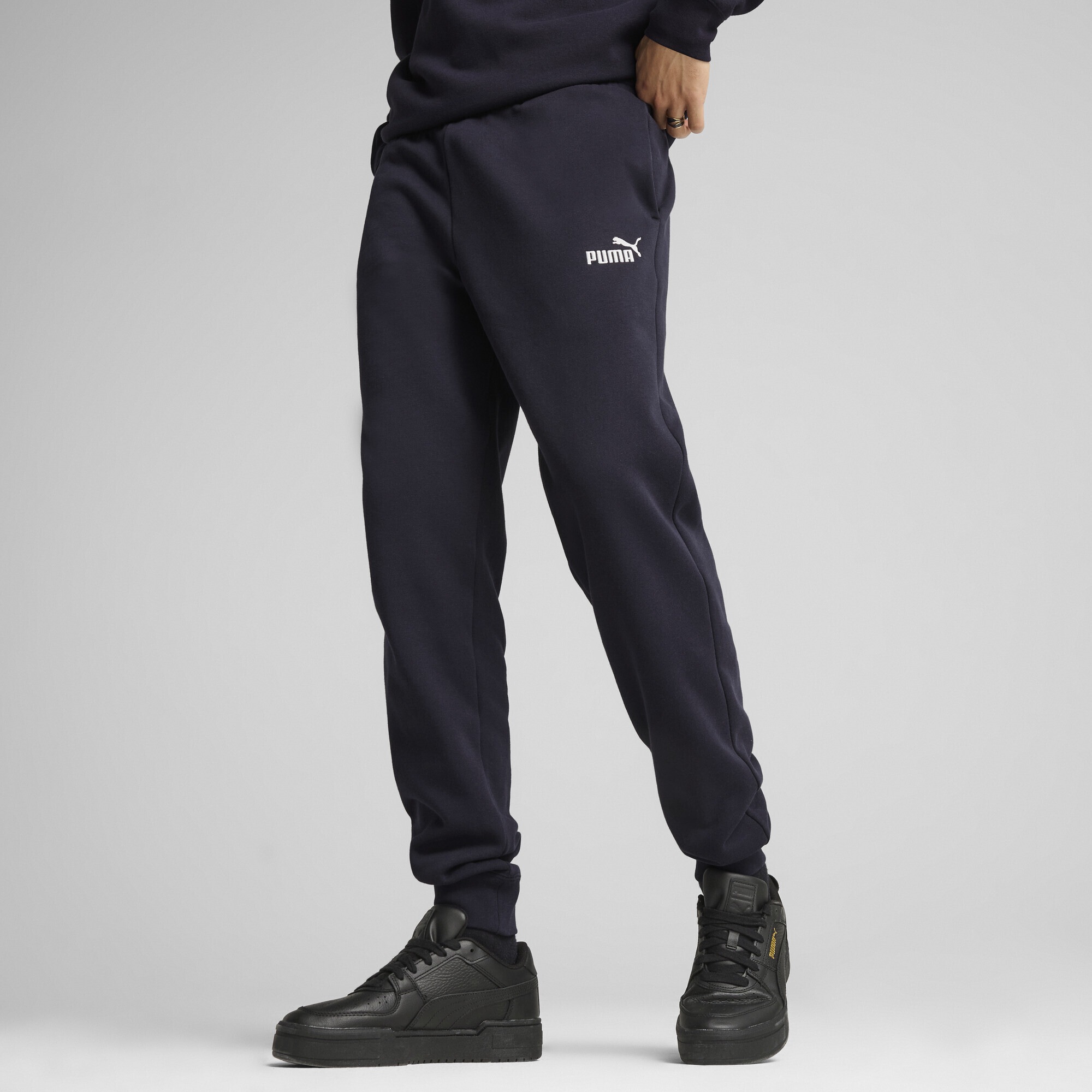 PUMA Sporthose »Essentials No. 1 Logo Jogginghose Herren«