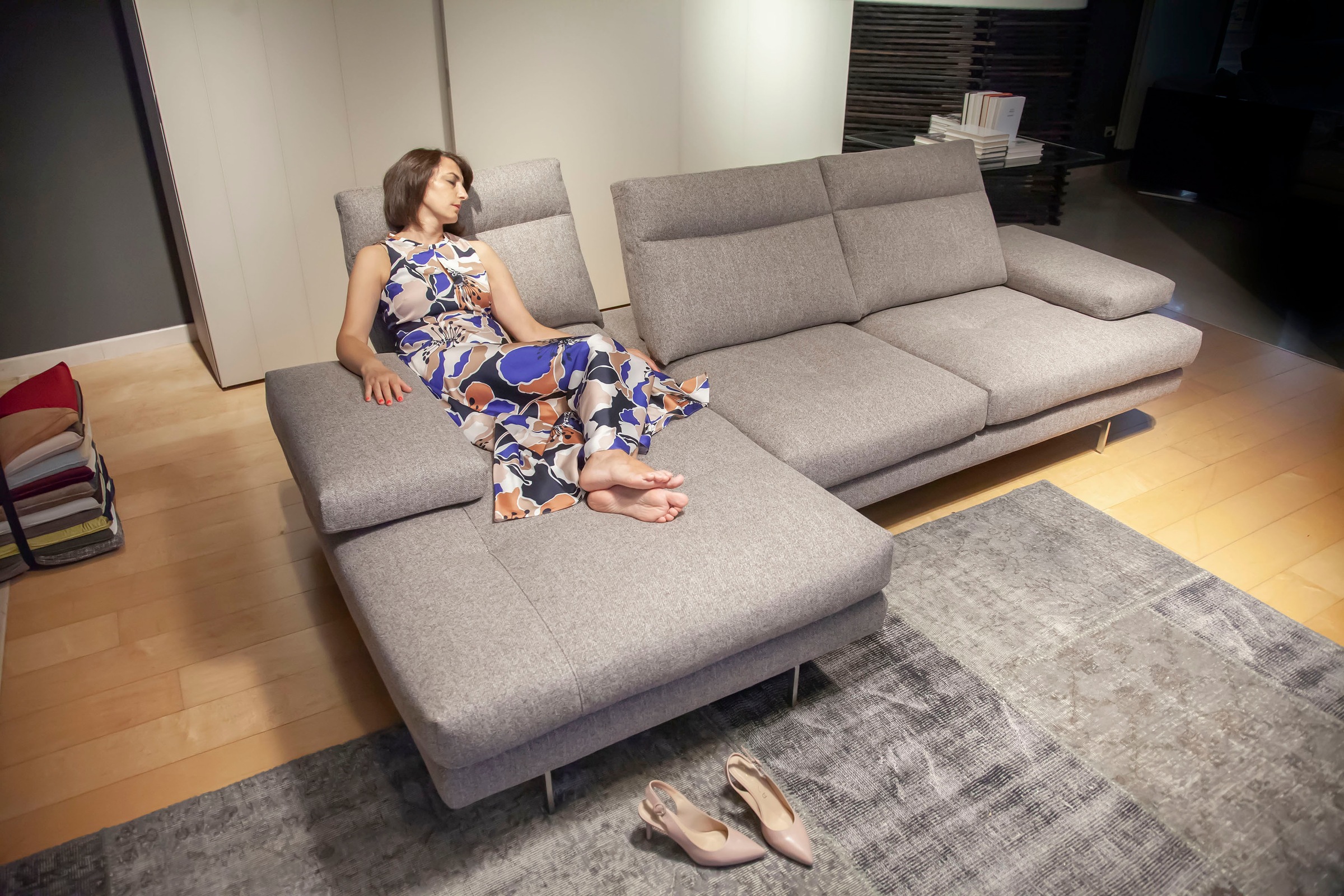CALIA ITALIA Ecksofa "Toby Wing, B/T: 288/153 cm, Designsofa mit hohem Sitzkomfort, L-Form" inklusive Sitztiefenverstellung, Füße in chrom glänzend