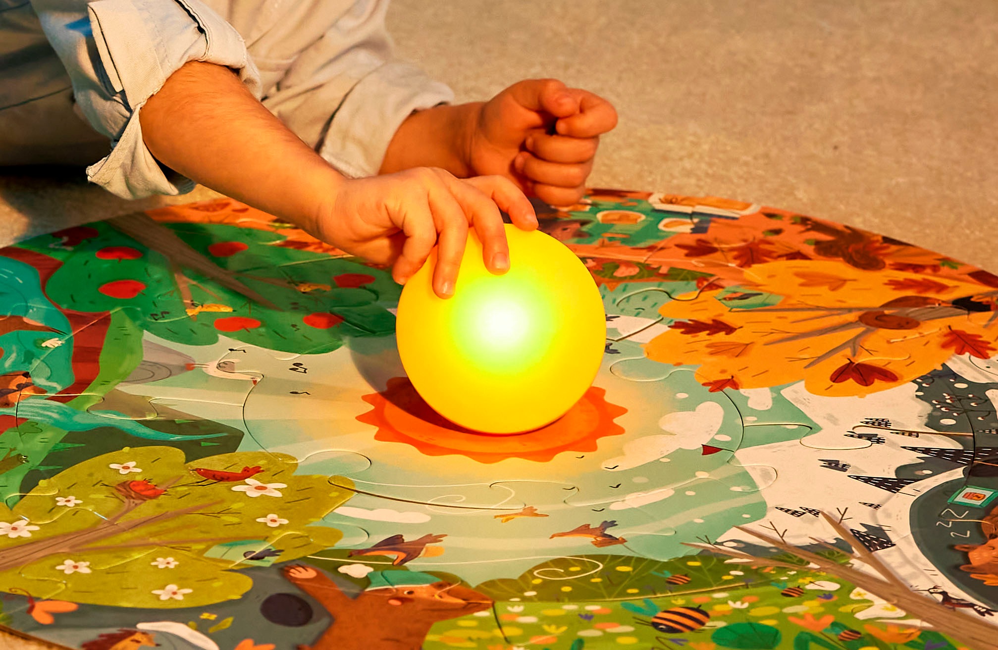 Hape Puzzle »Vier Jahreszeiten«, mit Lichteffekt