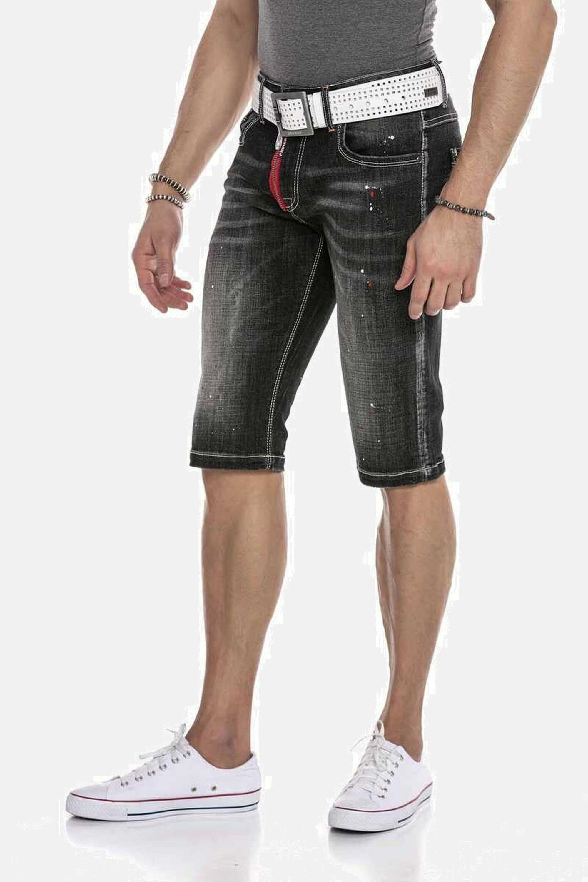 Cipo & Baxx Jeansbermudas »Bermuda & Short«, mit trendigen Farbklecksen, CK240