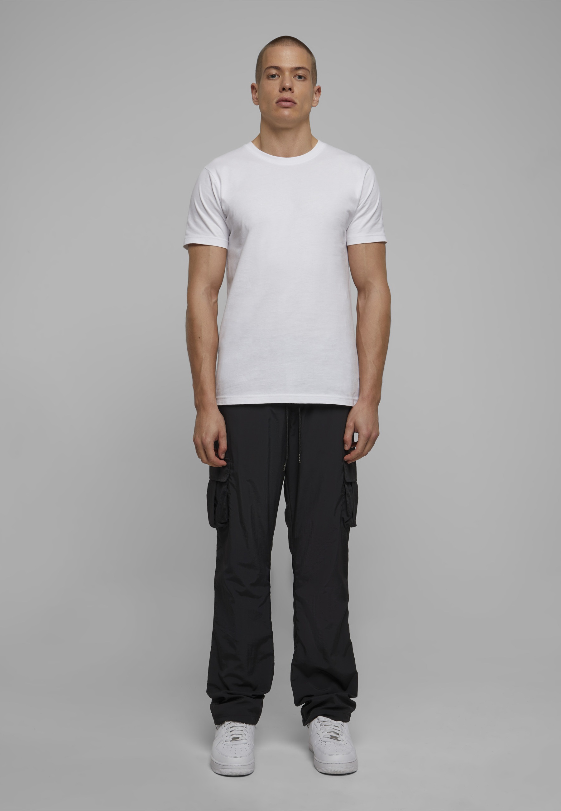 URBAN CLASSICS Cargohose »Urban Classics Herren Straight Leg Nylon Cargo Pants«