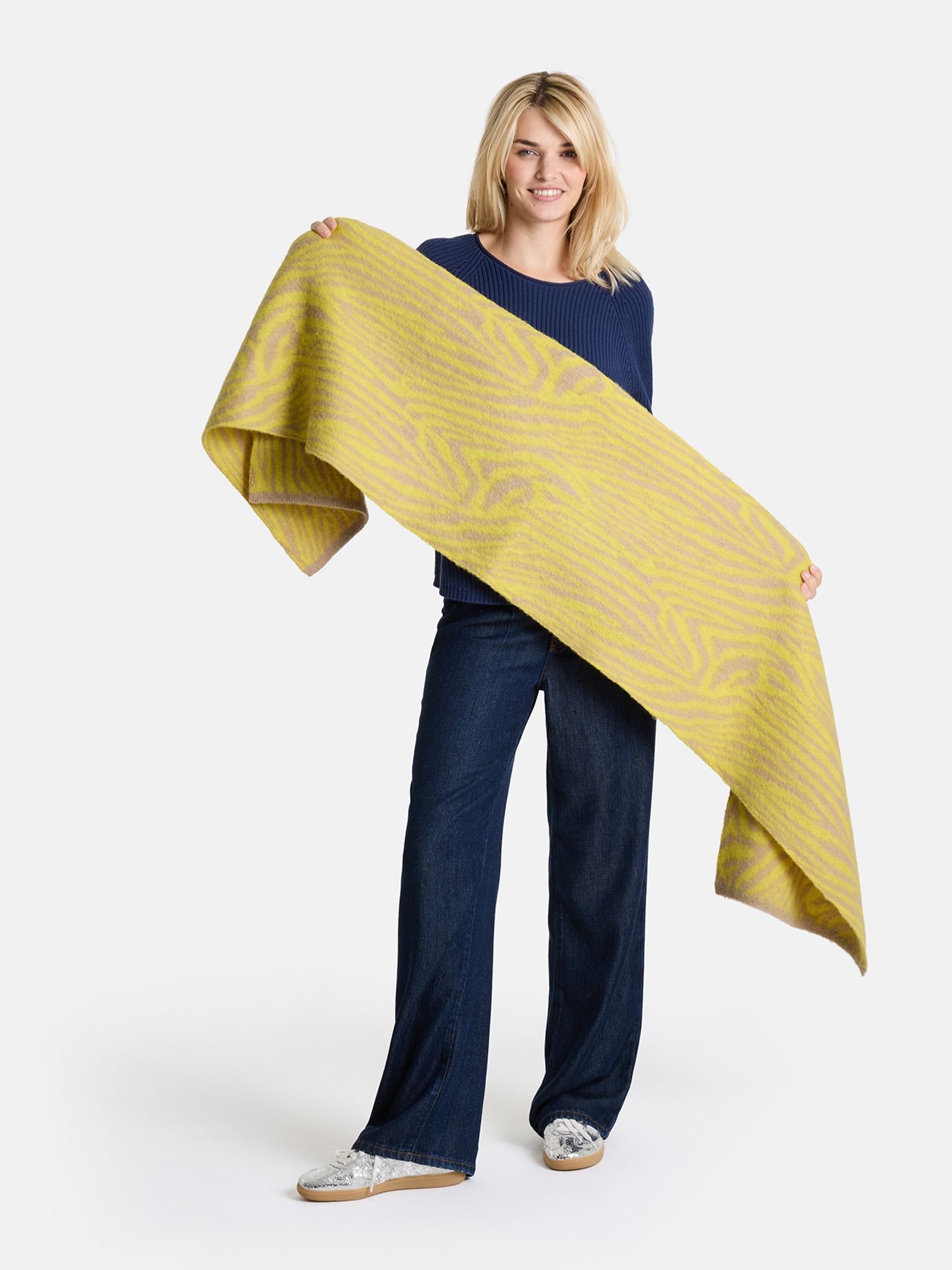 Lieblingsstück Schal »Damen-Strickschal« elegant und warm