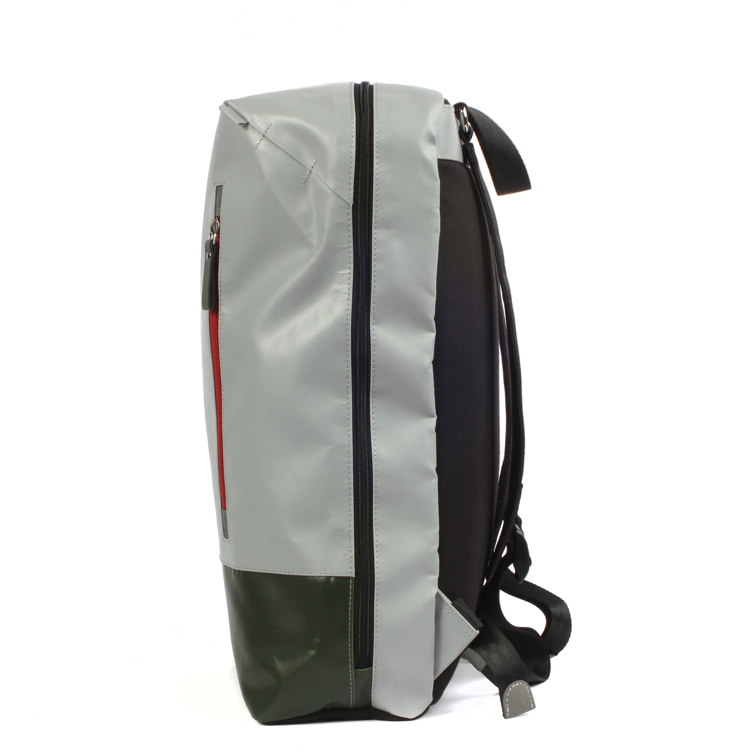 7clouds Laptoprucksack »Novis 7.1 B«, mit recyceltem PET