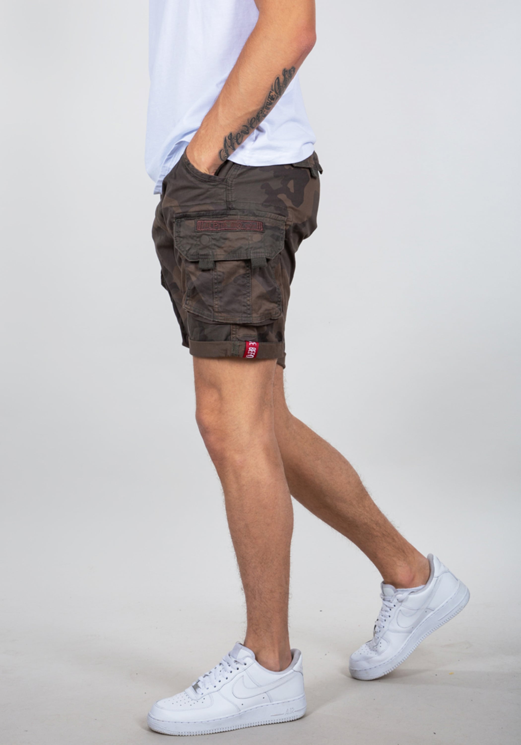 Alpha Industries Shorts »Crew Short Camo kurze Hose«