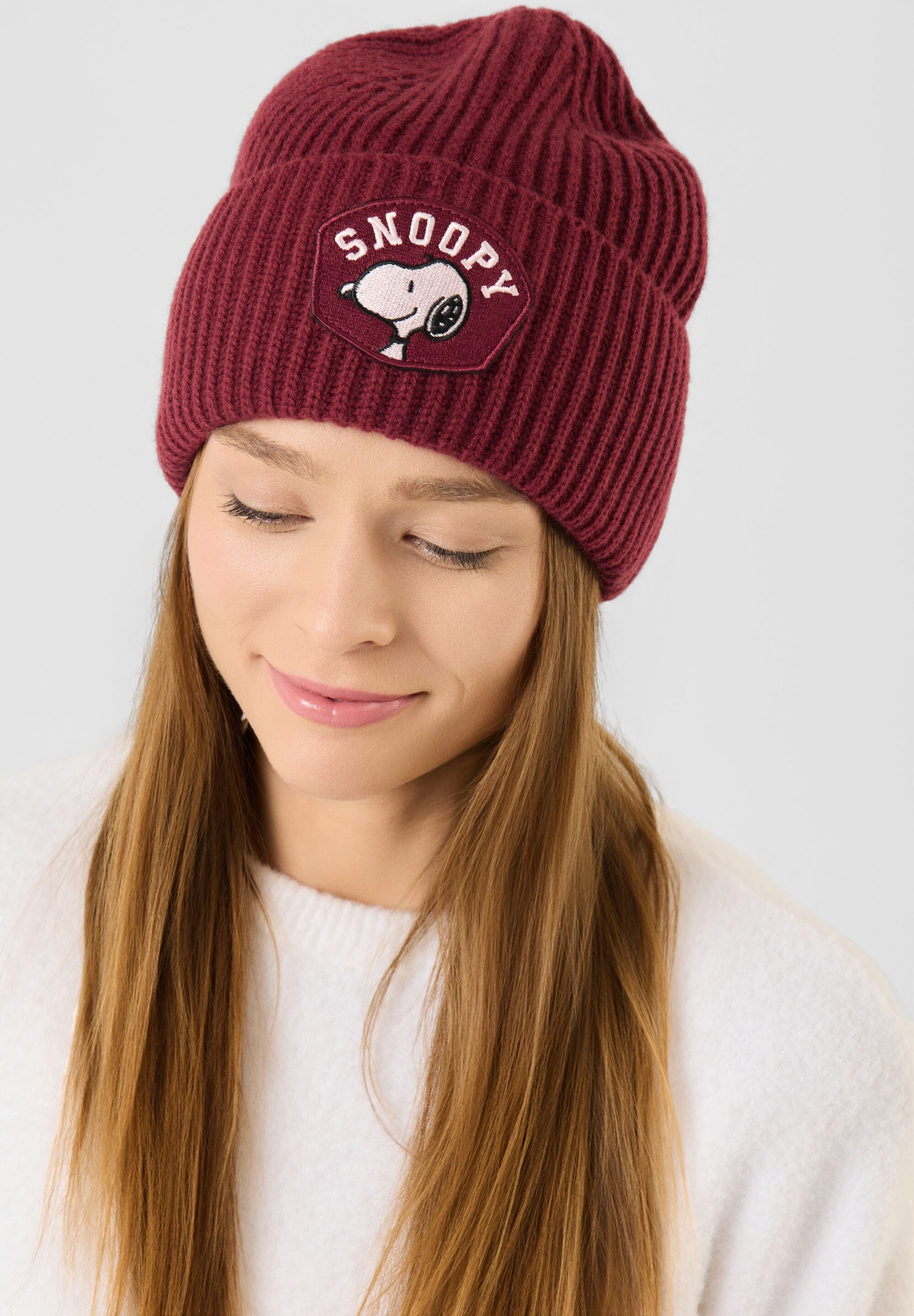 Codello Strickmütze »Codello Mütze« mit Snoopy Patch