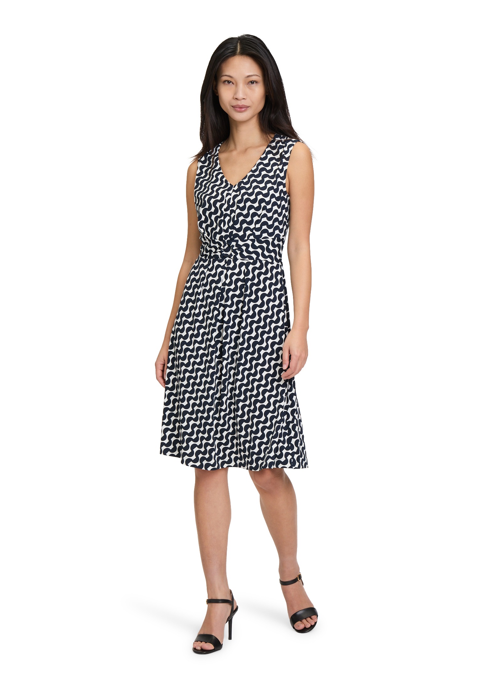 Betty Barclay Shirtkleid »Betty Barclay Shirtkleid ohne Arm«, Form