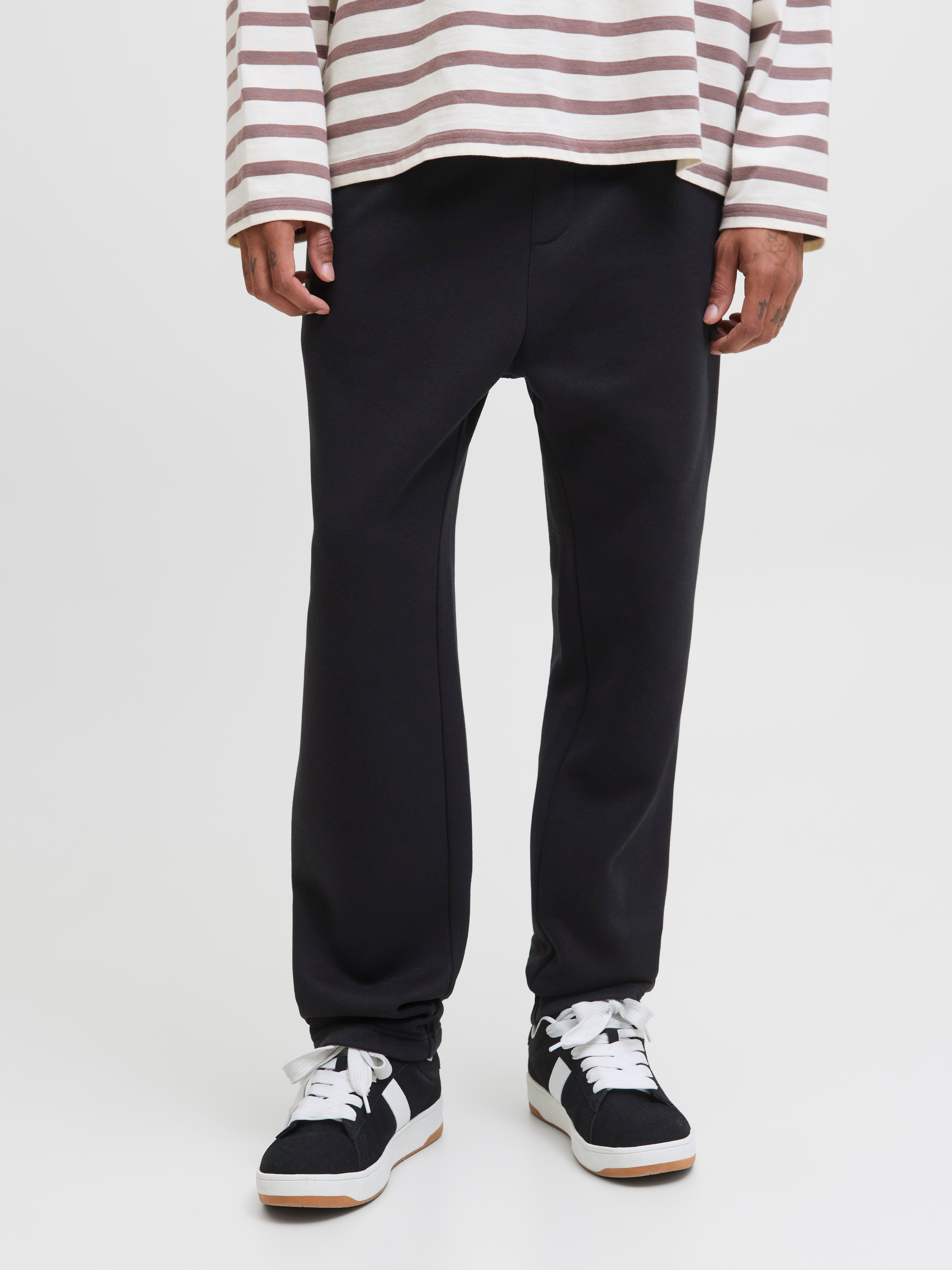 Jack & Jones "JPSTKANE BRADLEY UNCUFFED SWT PANTS NOOS" Materialmix, relaxed fit