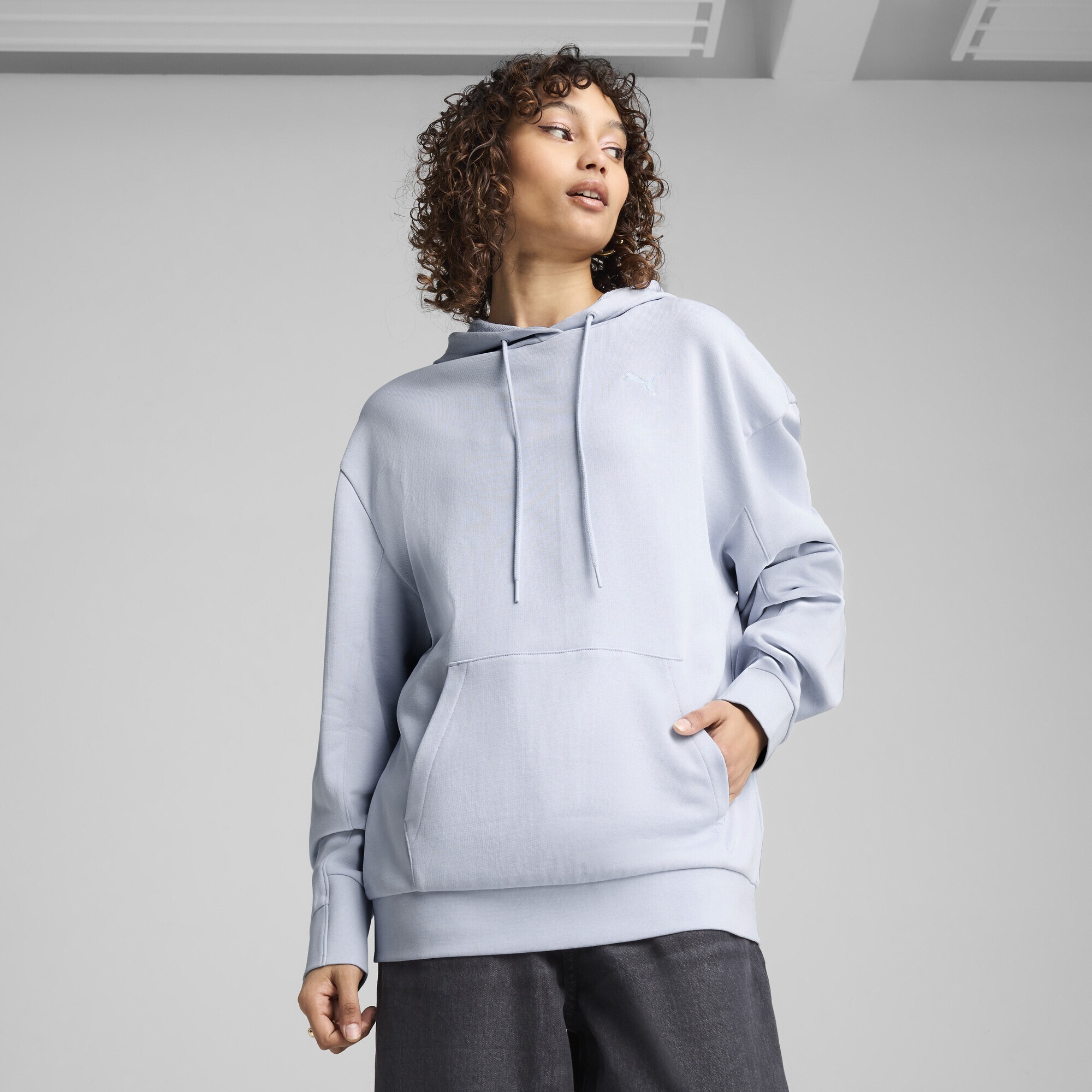 PUMA Hoodie »ESS Relaxed Fit Hoodie Damen«
